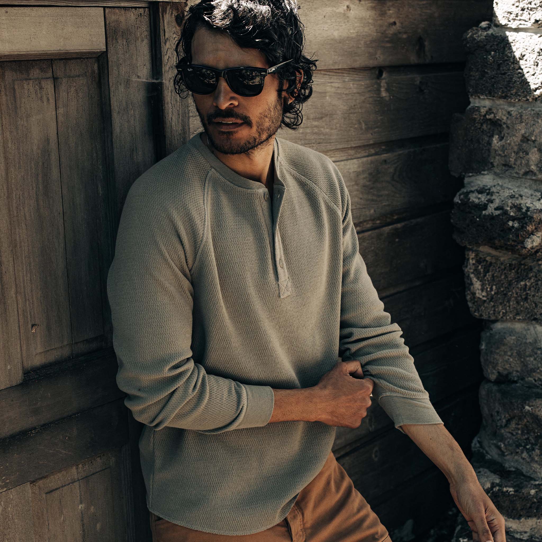 The Heavy Bag Waffle Henley in Army - Image 4