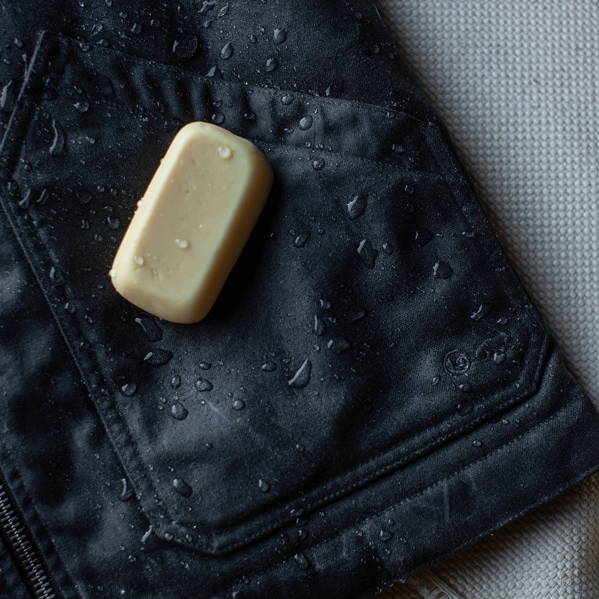 Heavy Duty Fabric Wax - Image 2