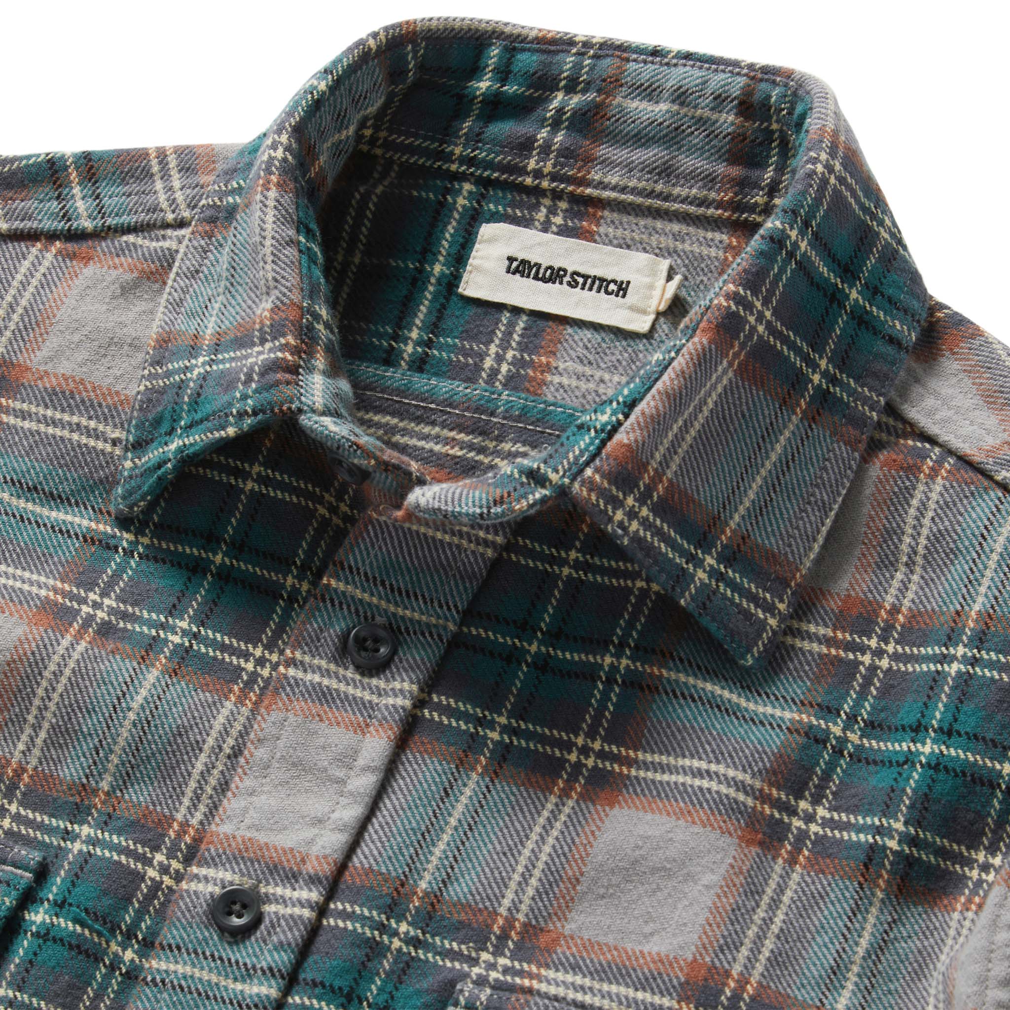 The Ledge Shirt in Coastline Plaid - Image 5