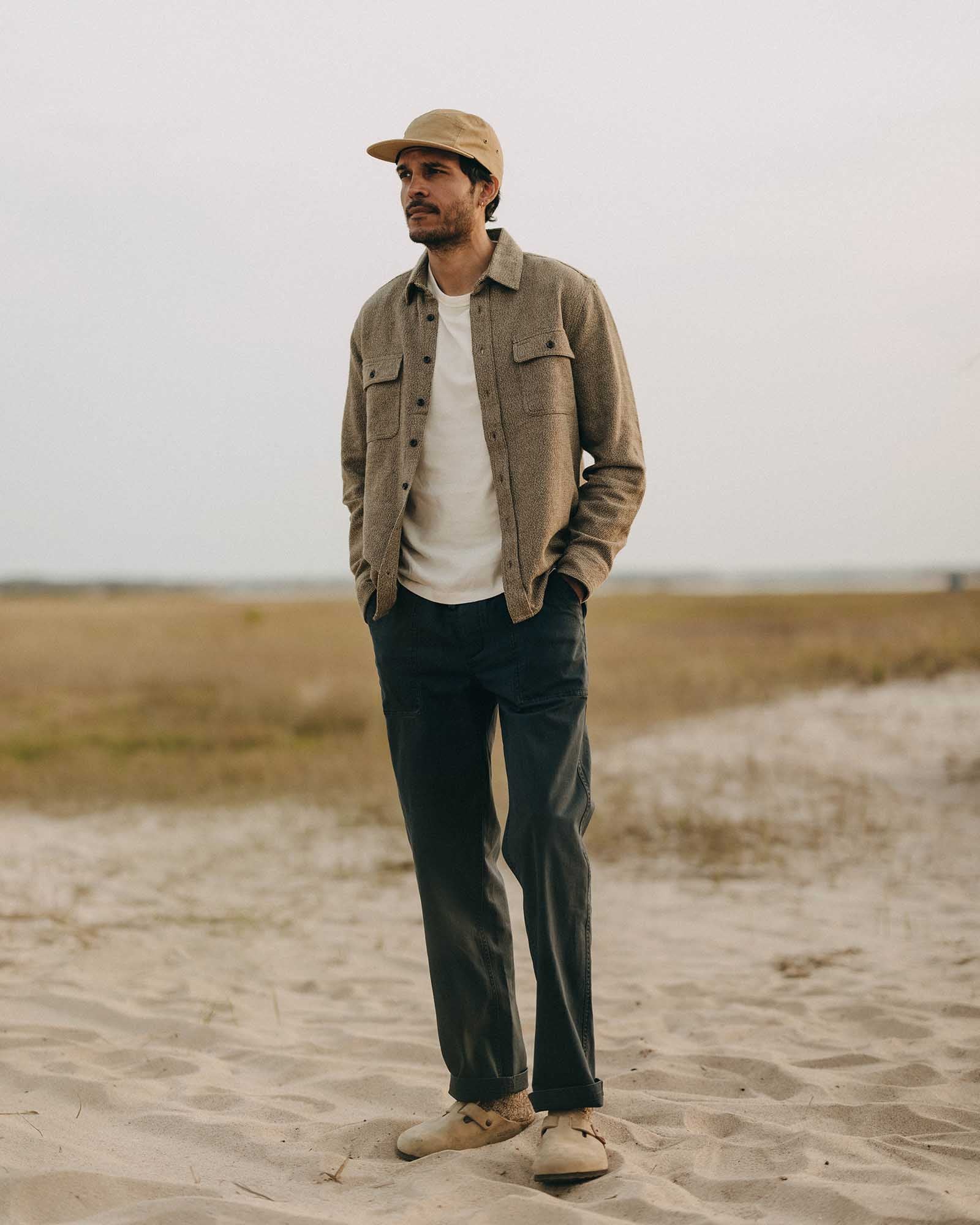 The Ledge Shirt in Army Linen Tweed - Image 4