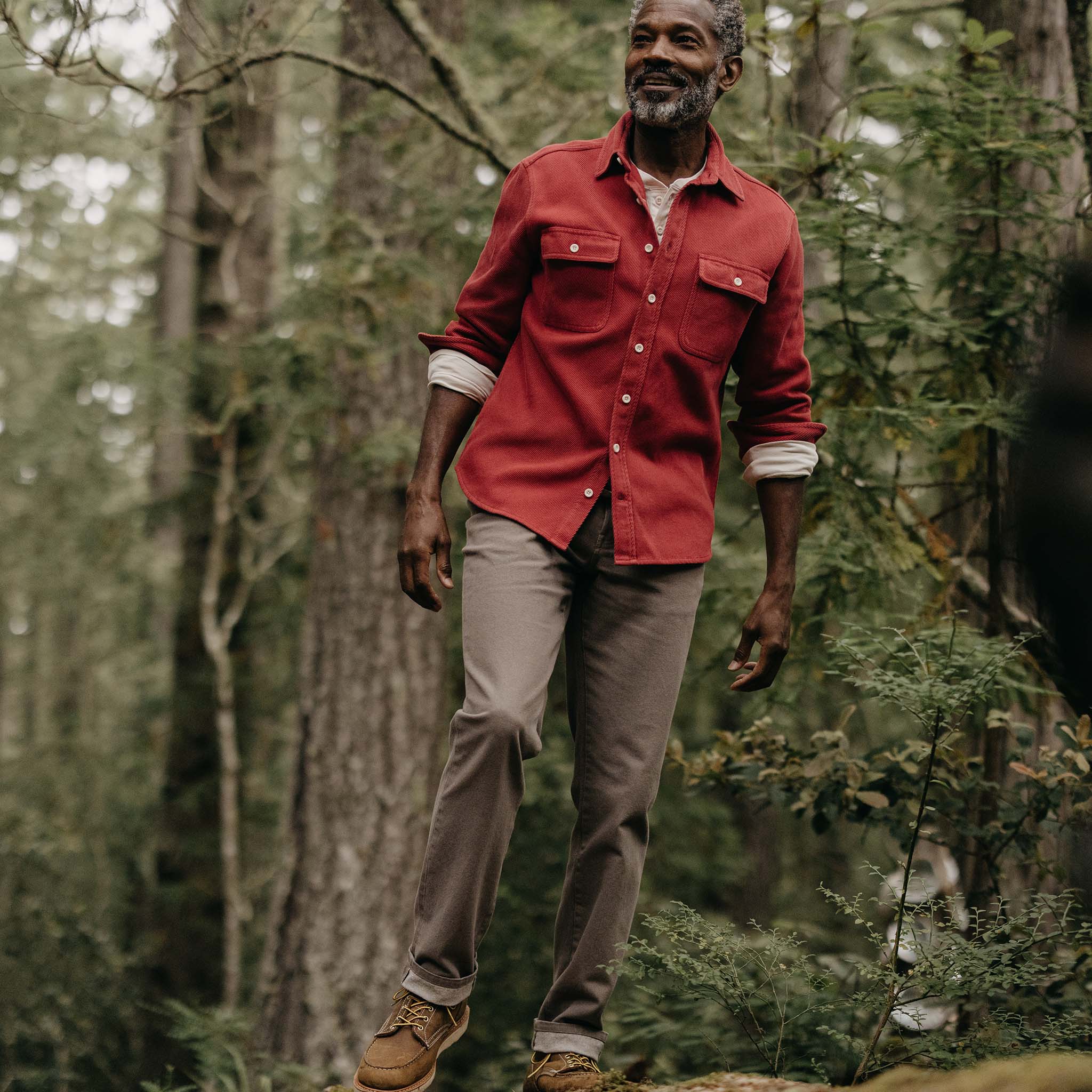 The Ledge Shirt in Cardinal - Image 2