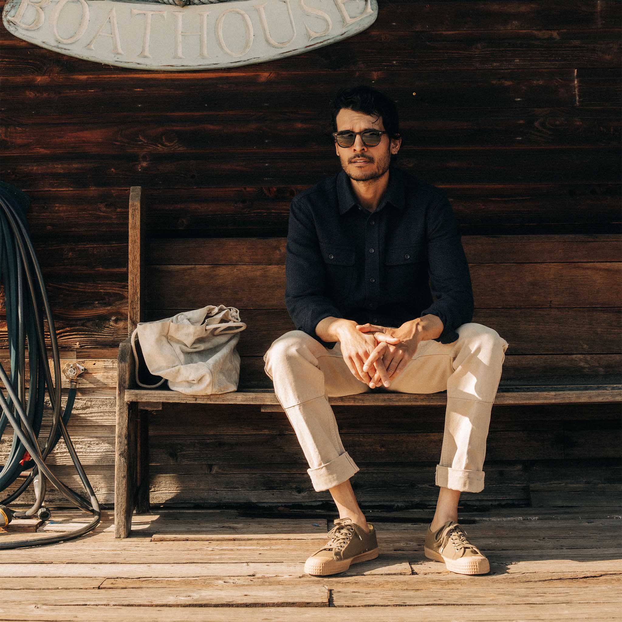 The Ledge Shirt in Dark Navy Linen Tweed - Image 5