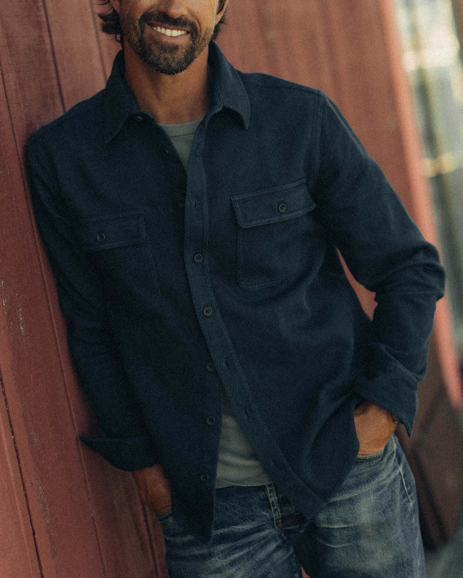 The Ledge Shirt in Dark Navy Twill - Image 2