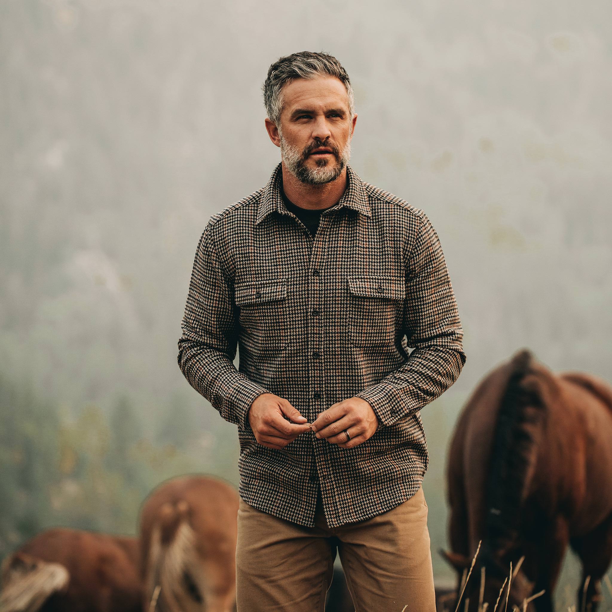 The Leeward Shirt in Houndstooth - Image 2