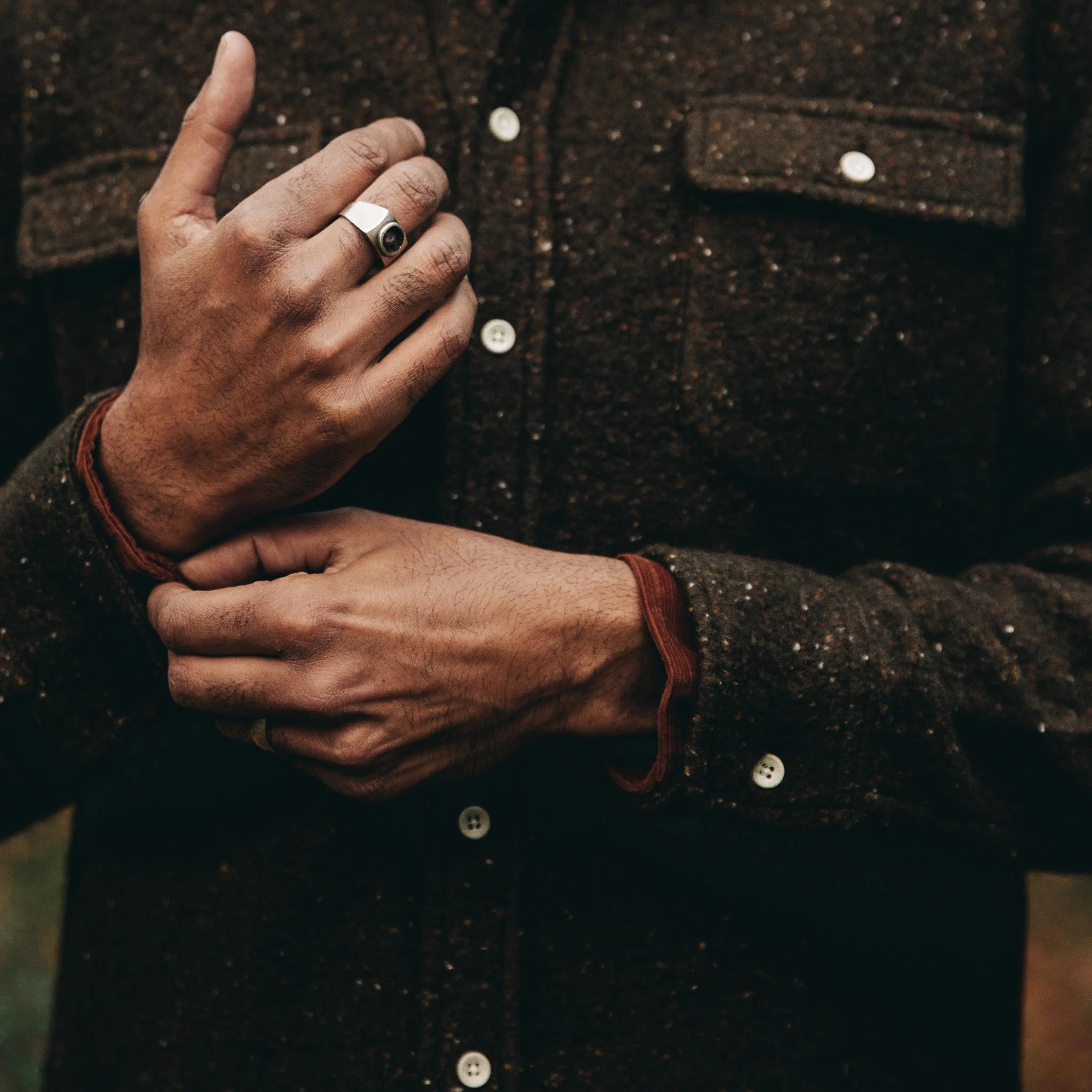 The Leeward Shirt in Olive Donegal - Image 4