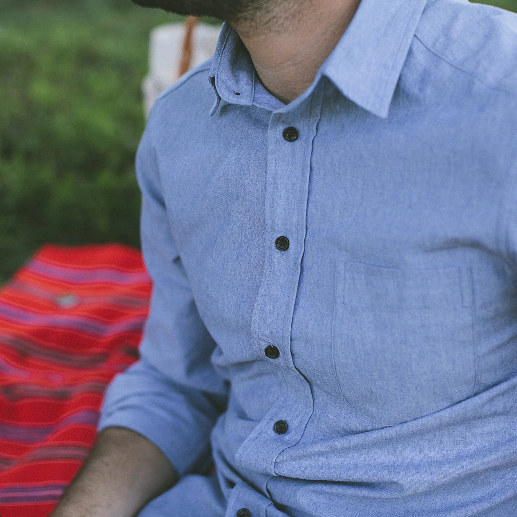 The California in Light Blue Everyday Chambray - Image 8