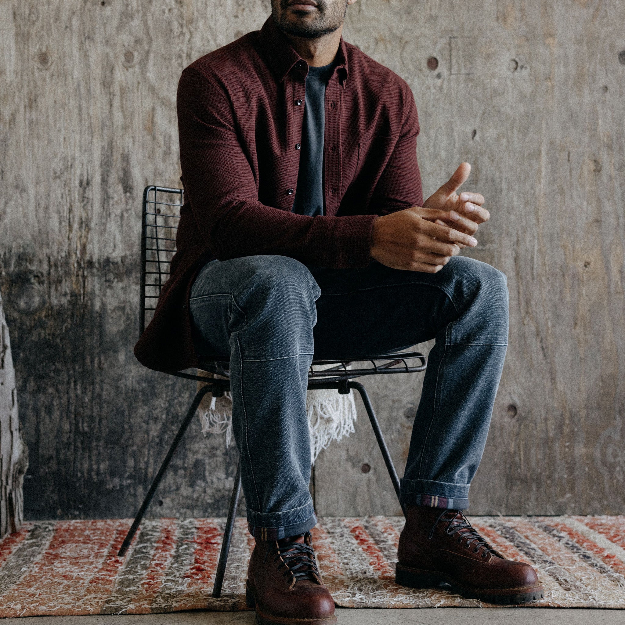 The Lined Chore Pant in Navy Chipped Canvas - Image 2