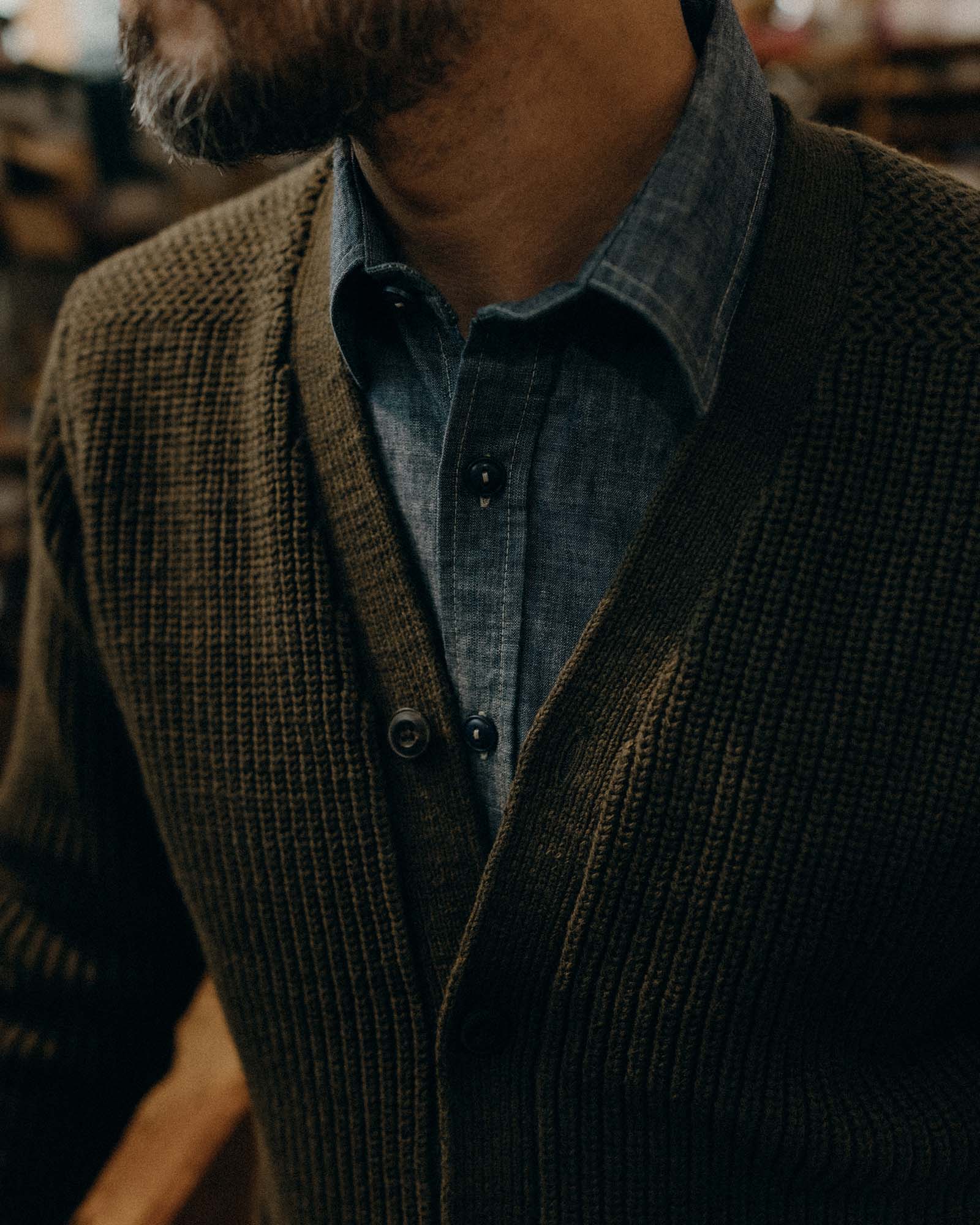 The Mariner Cardigan in Heather Loden Slub - Image 3