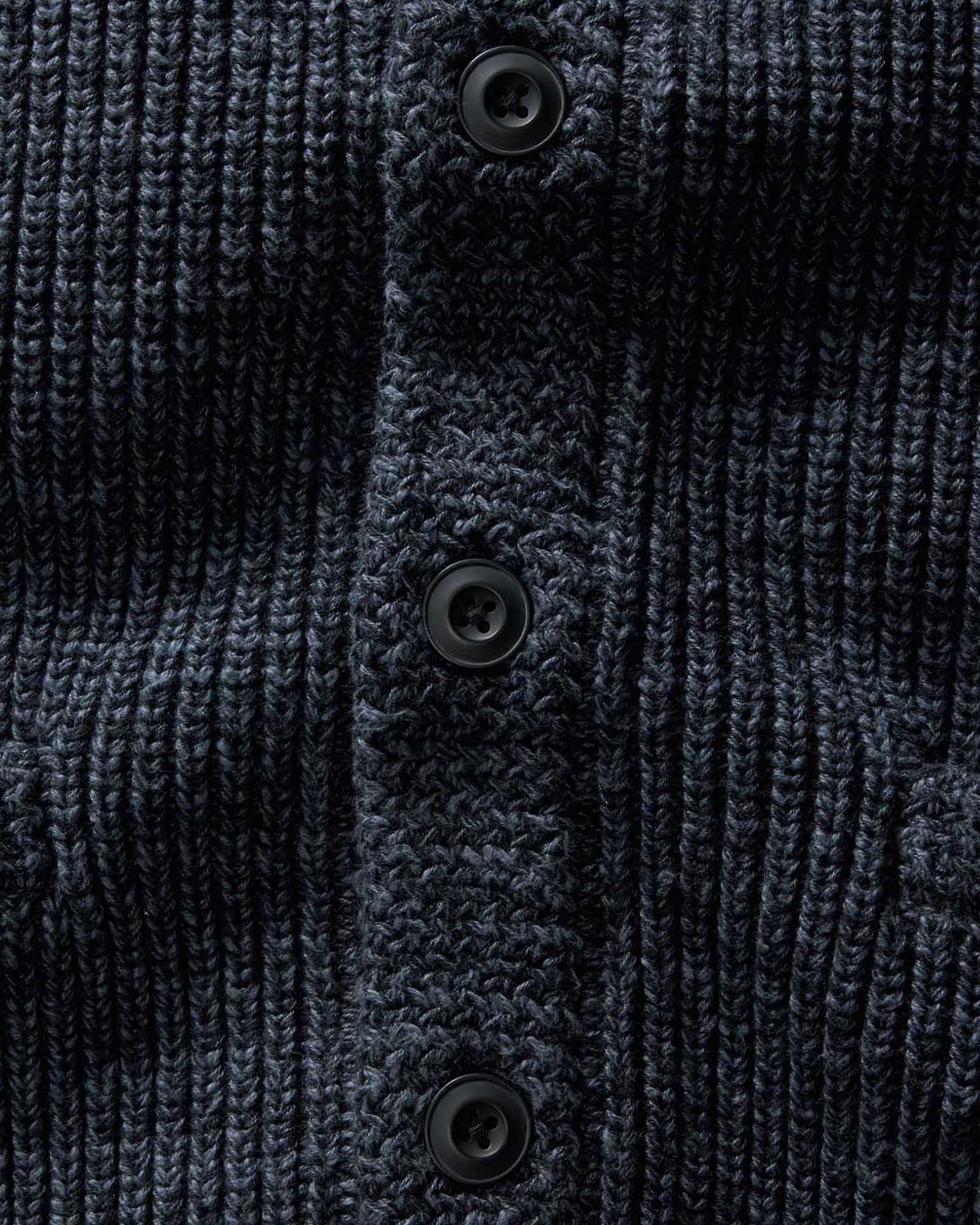 The Mariner Shawl Cardigan in Ink Slub - Image 7
