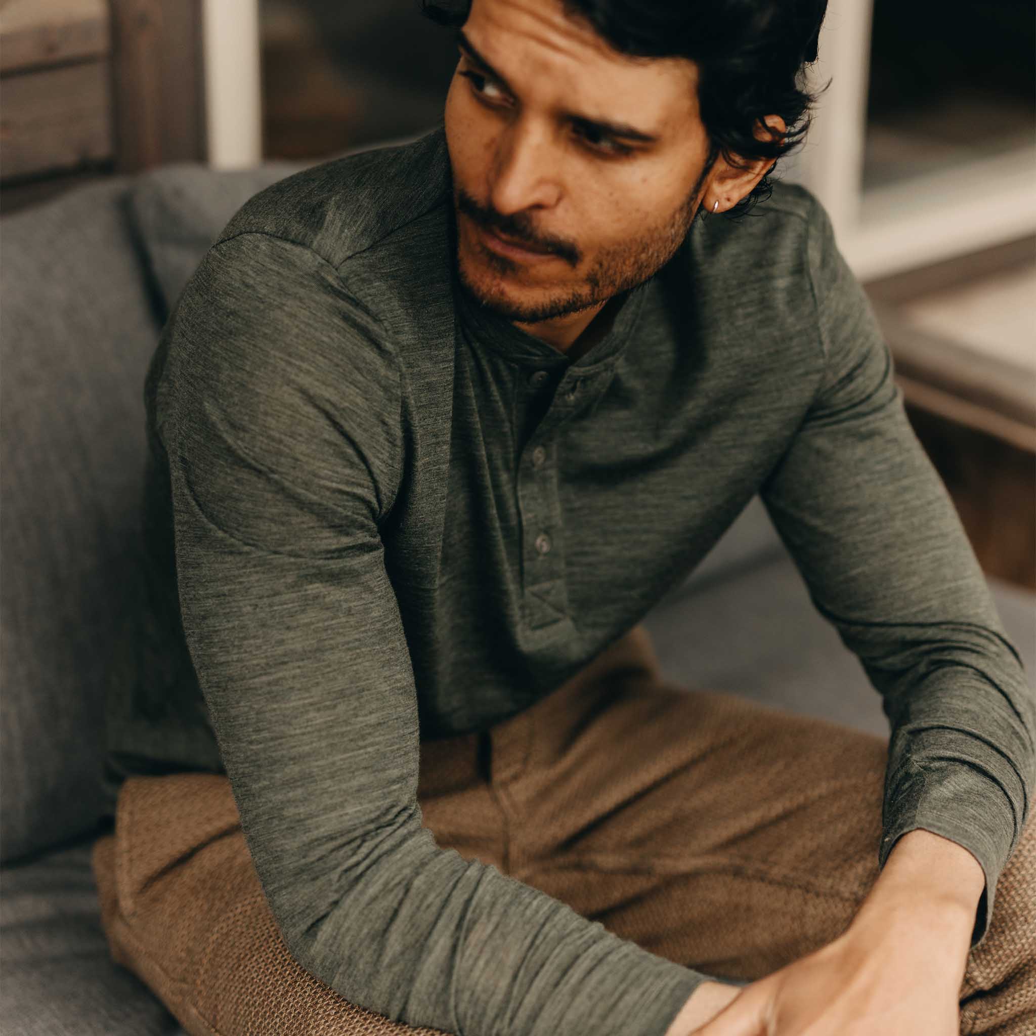 The Merino Henley in Heather Army - Image 2