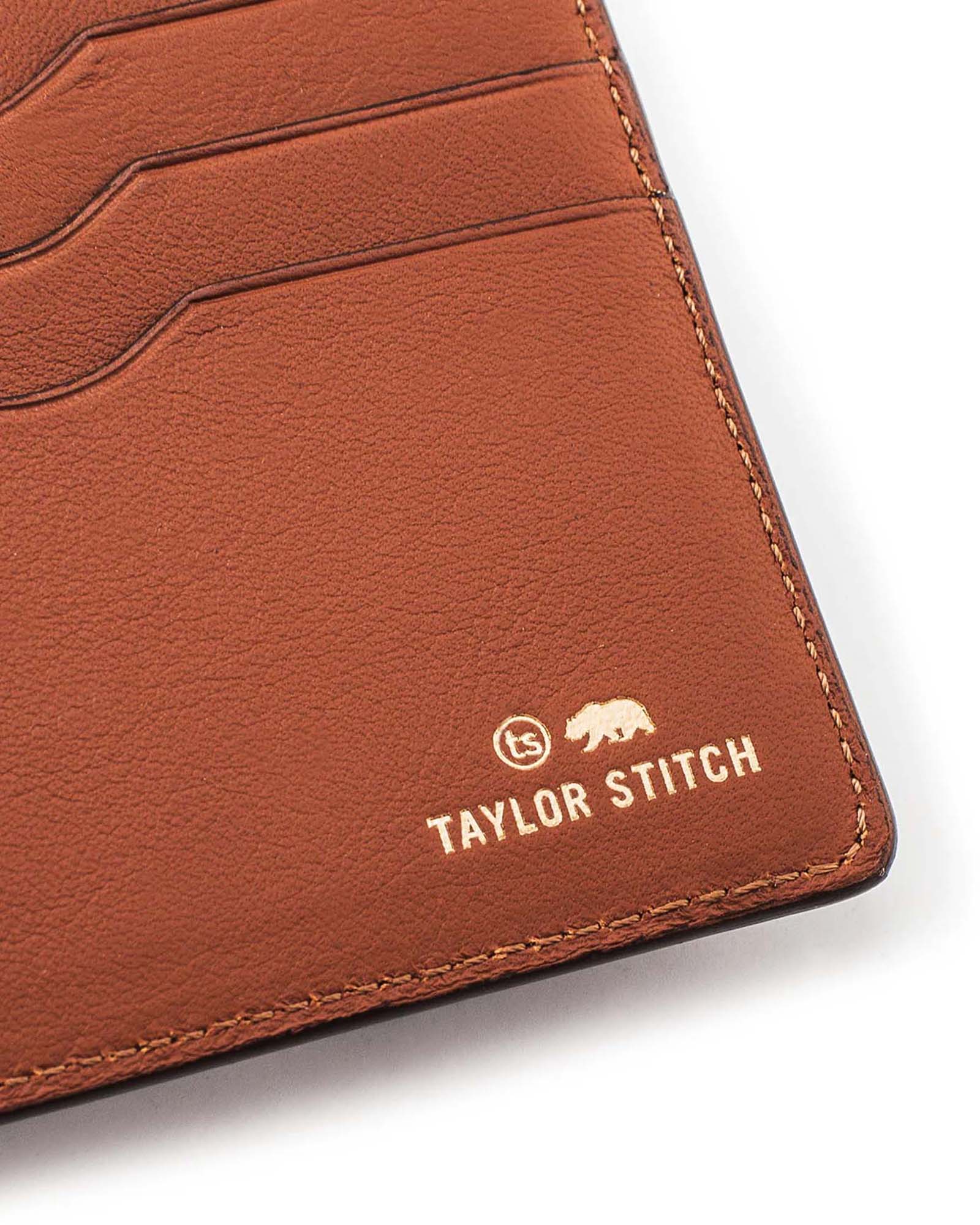 The Minimalist Billfold Wallet in Black - Image 6