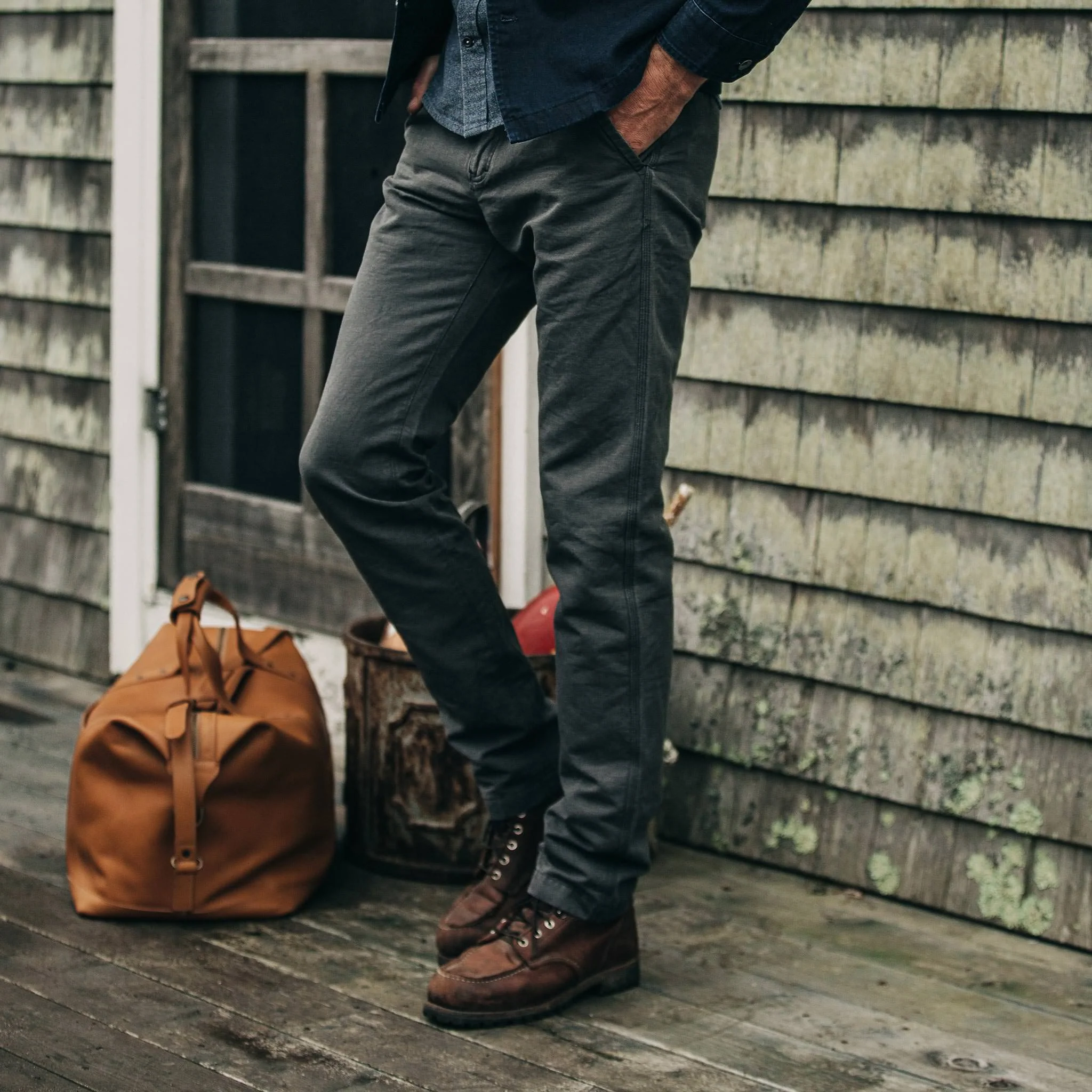 The Morse Pant in Charcoal Slub Linen - Image 2