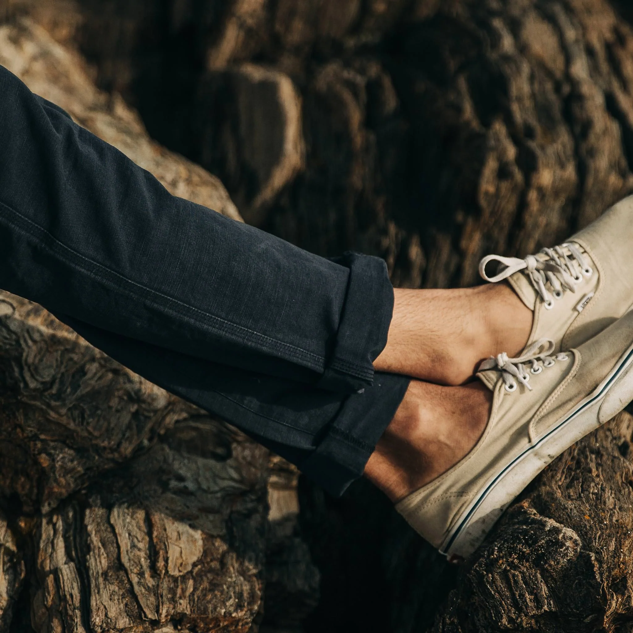 The Morse Pant in Navy Slub Linen - Image 5