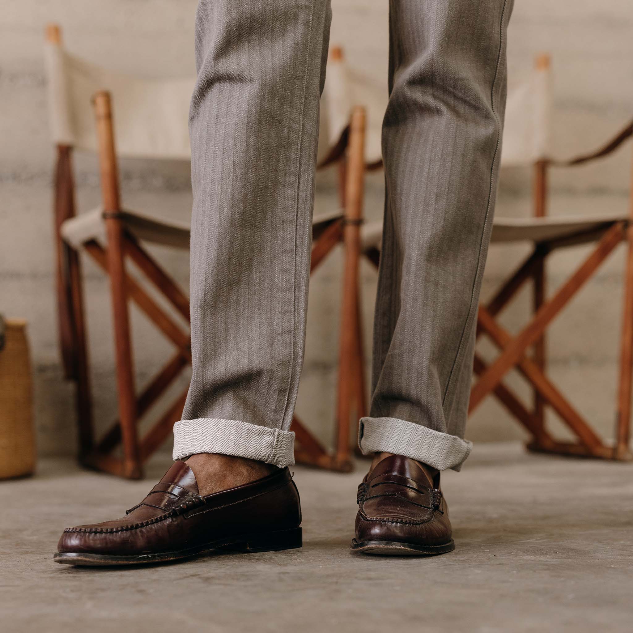 The Morse Pant in Smoked Olive Herringbone - Image 4