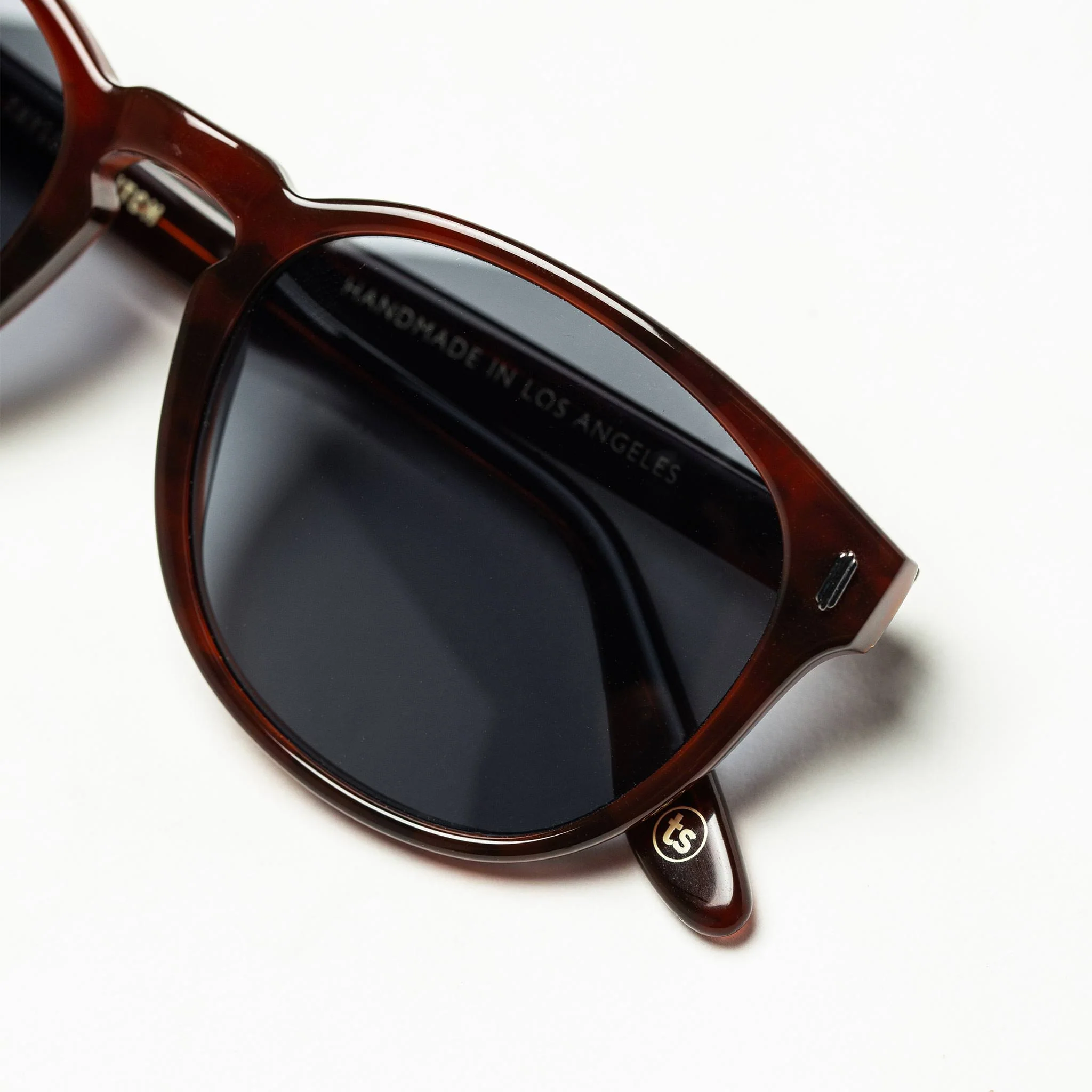 The Nelson in Vintage Tortoise - Image 8