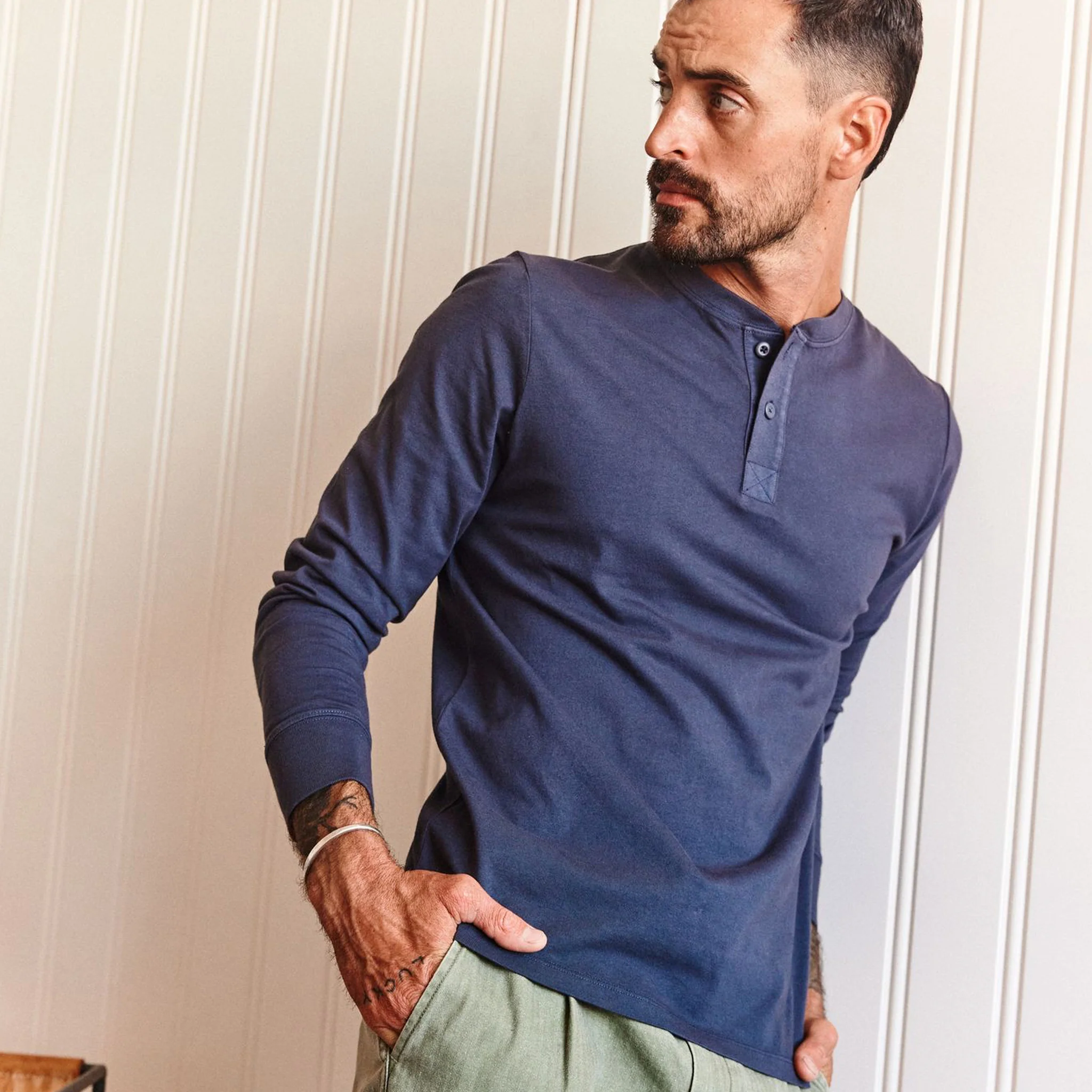 The Organic Cotton Henley in Navy - Image 4