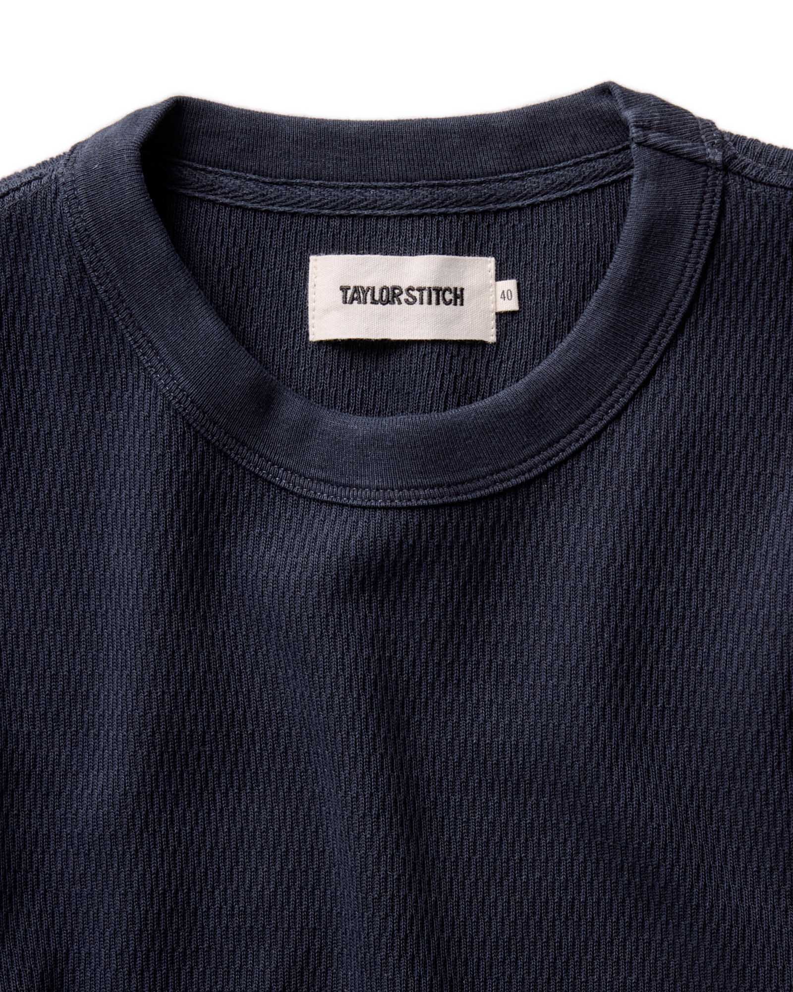 The Organic Cotton Short Sleeve Crew in Dark Navy Waffle - Image 4