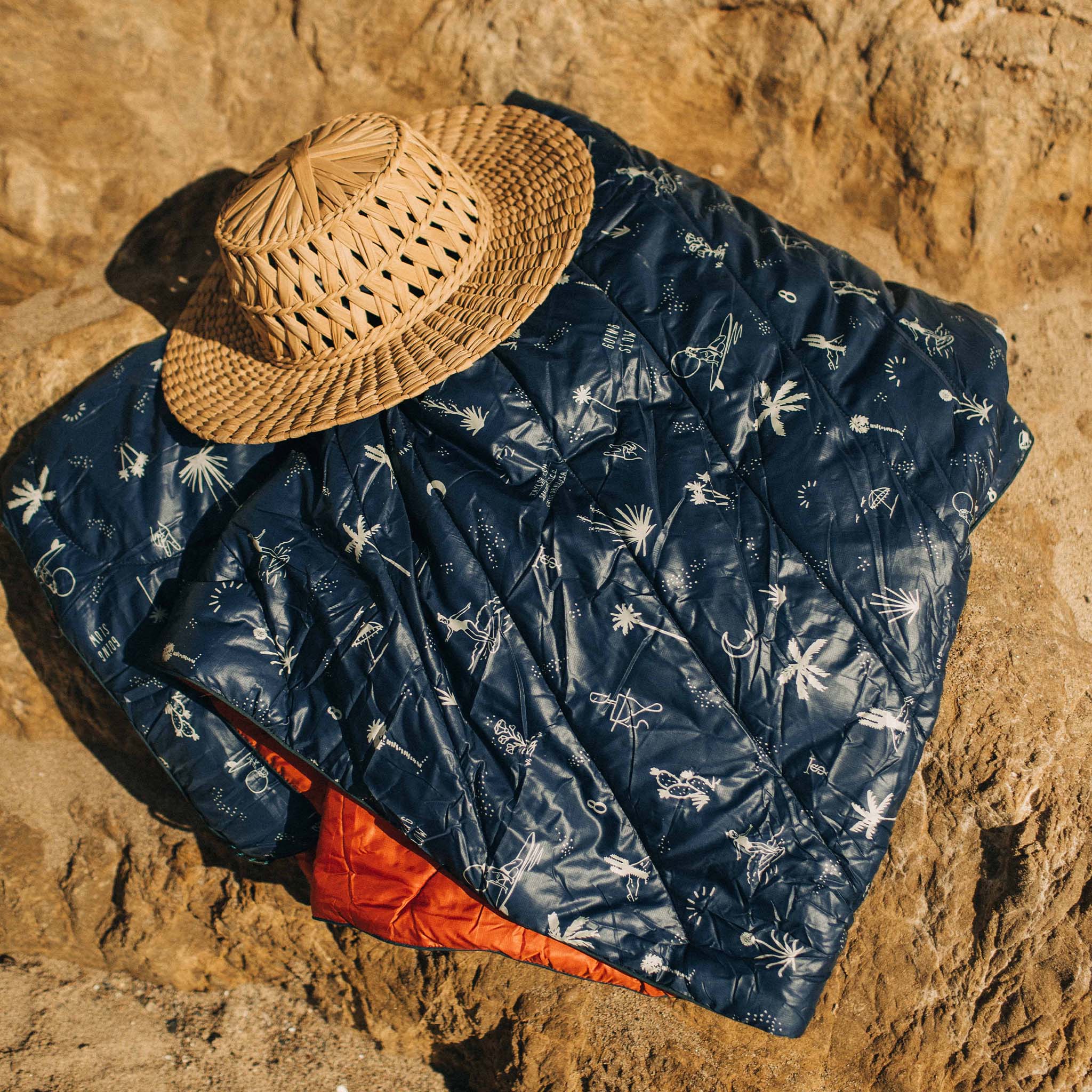 The Original Puffy Blanket in Navy Aloha - Image 3