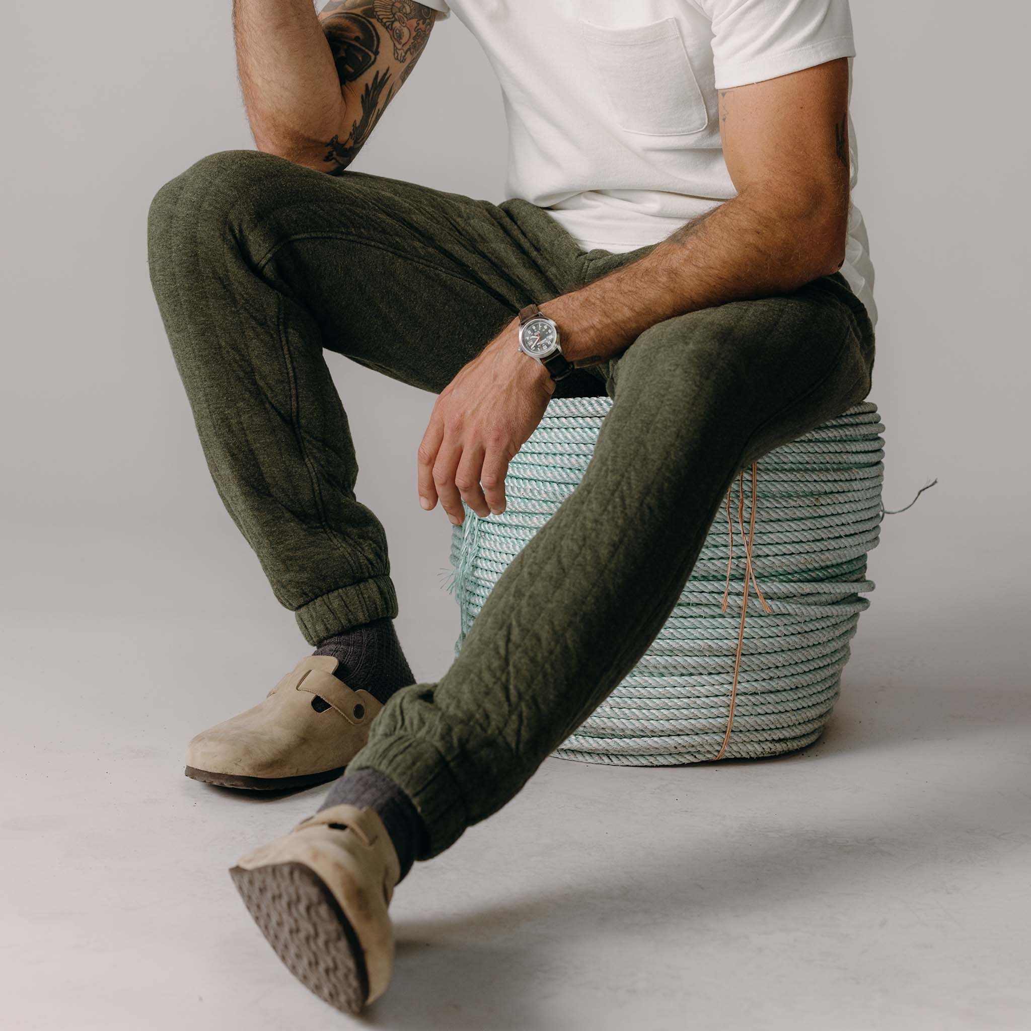 The Apres Pant in Heather Fatigue Olive Quilted Jersey - Image 4