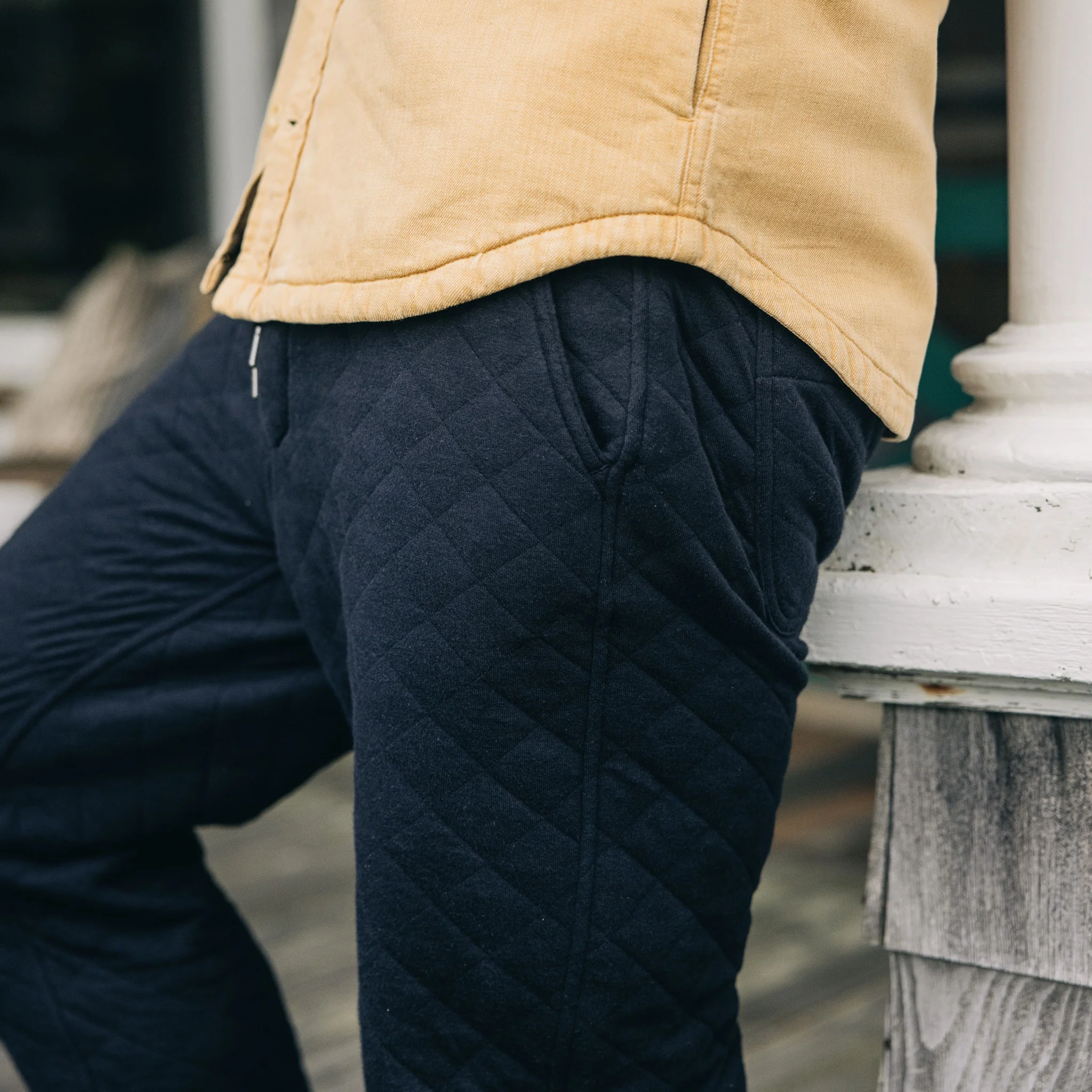 The Quilted Jersey Pant in Midnight Heather - Image 4