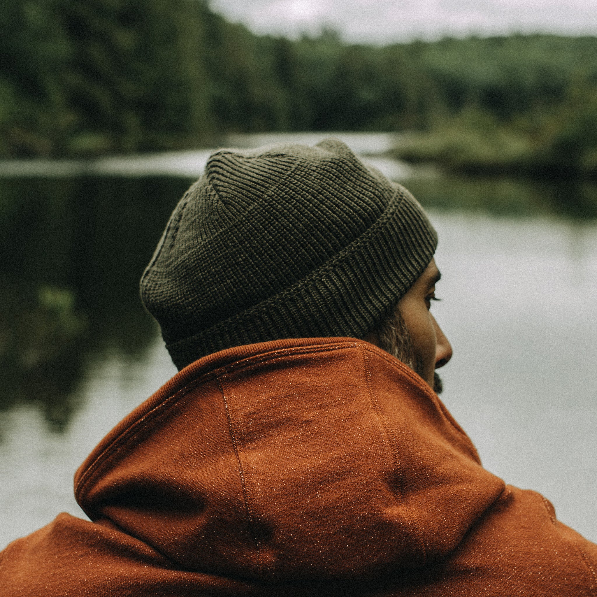 The Rib Beanie in Heather Forest - Image 3
