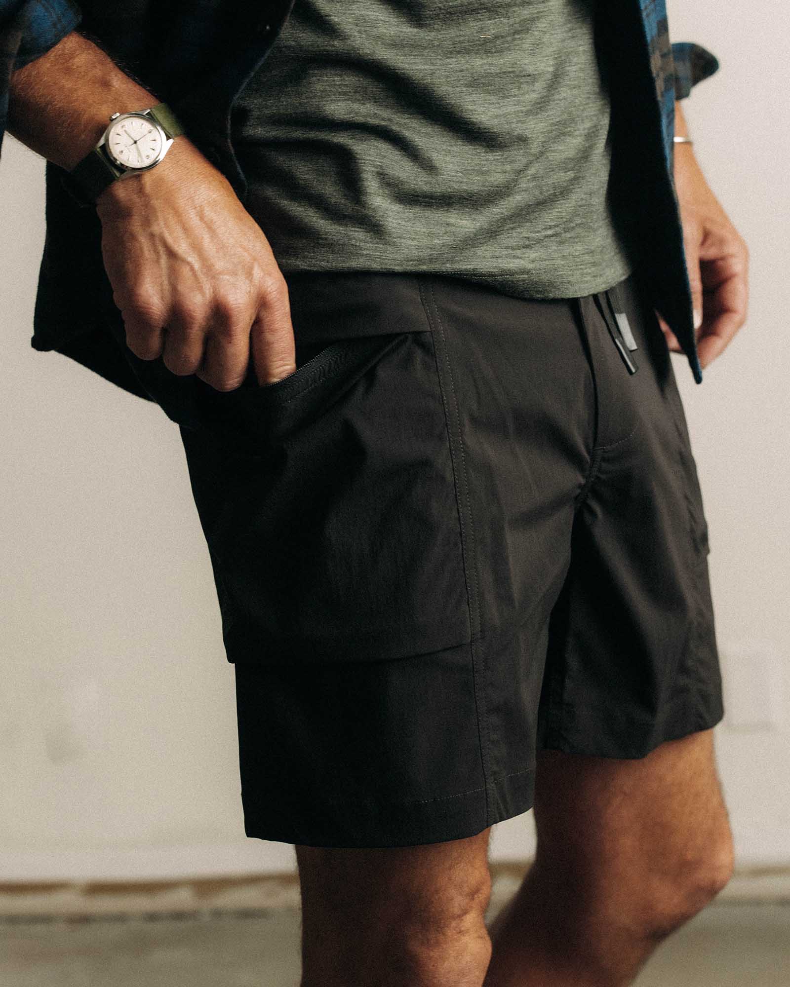 The Ridgeline Short in Coal - Image 3