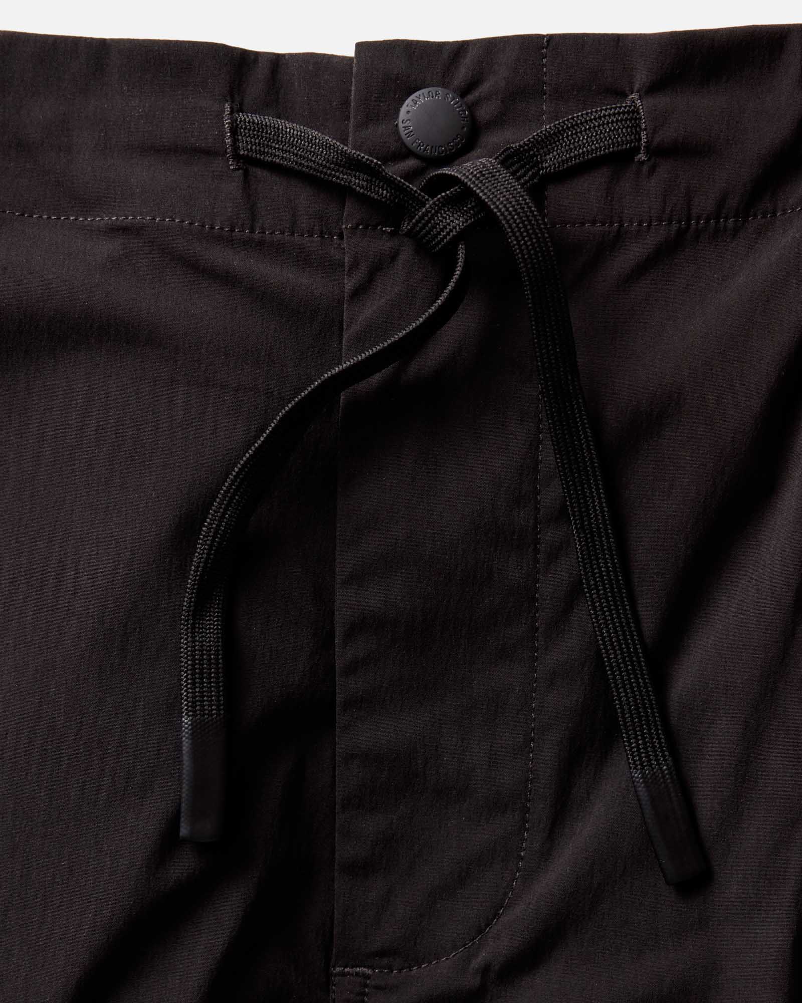 The Ridgeline Short in Coal - Image 5