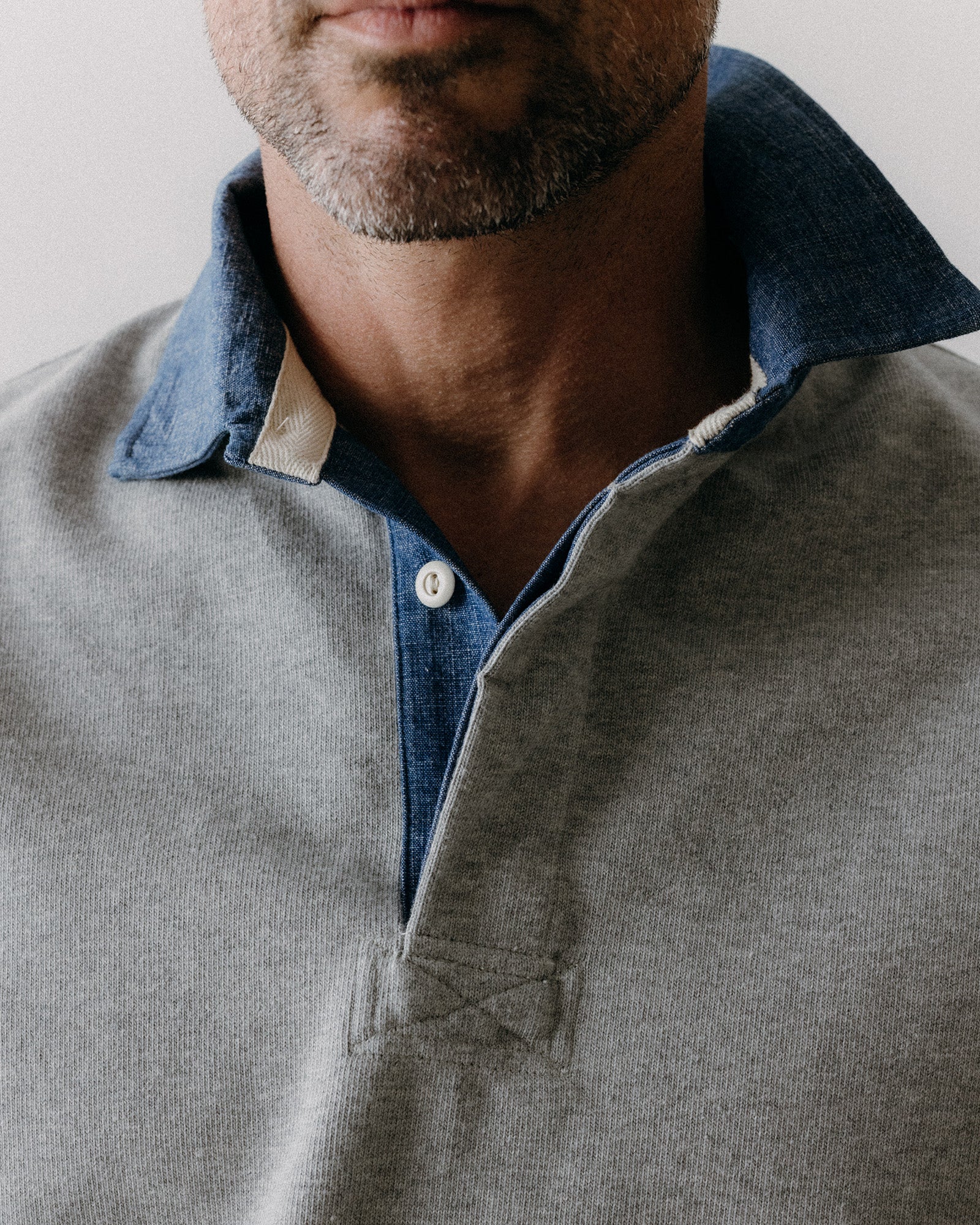 The Rugby Shirt in Heather Grey - Image 3