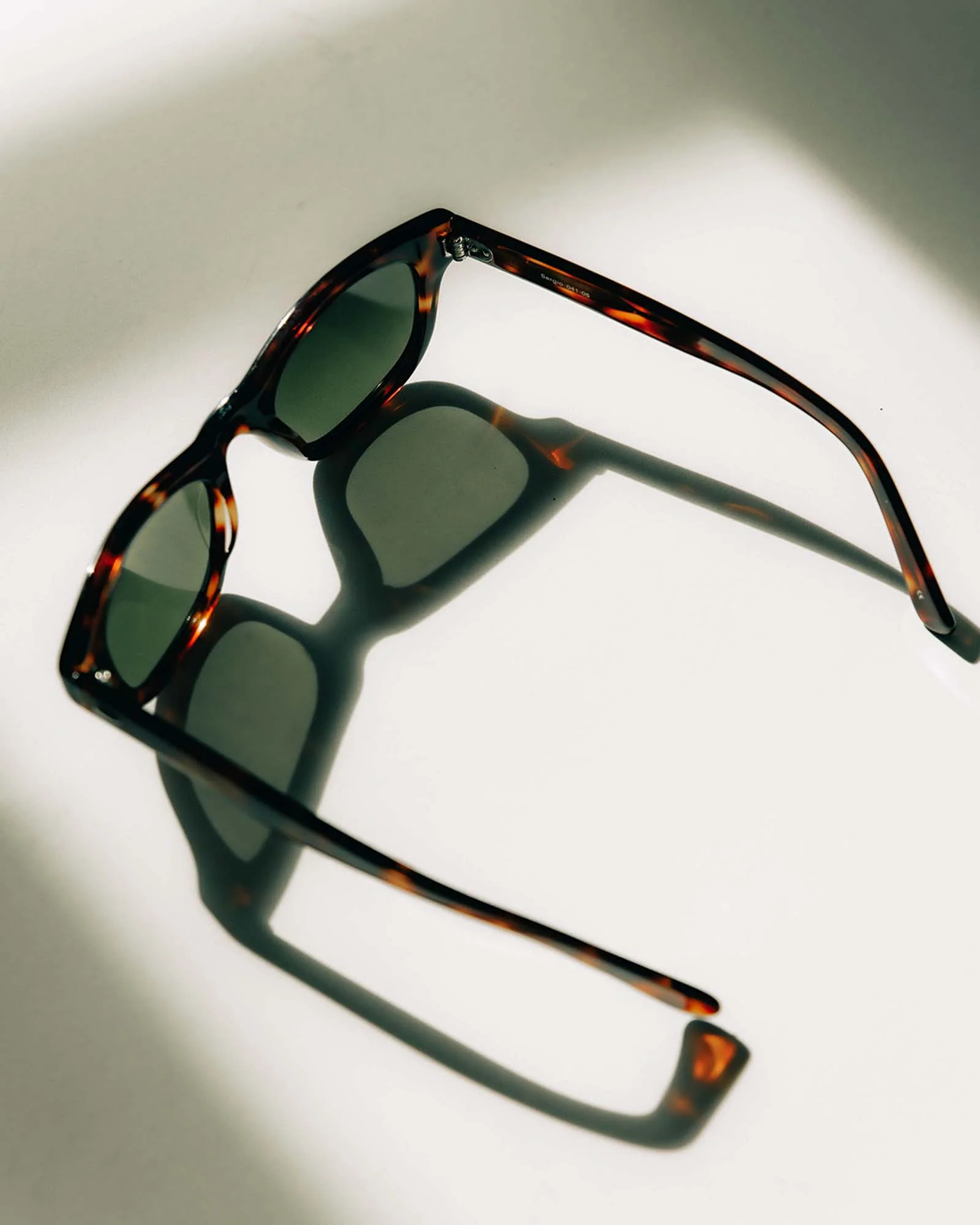 The Sergio in Demi Amber - Image 10
