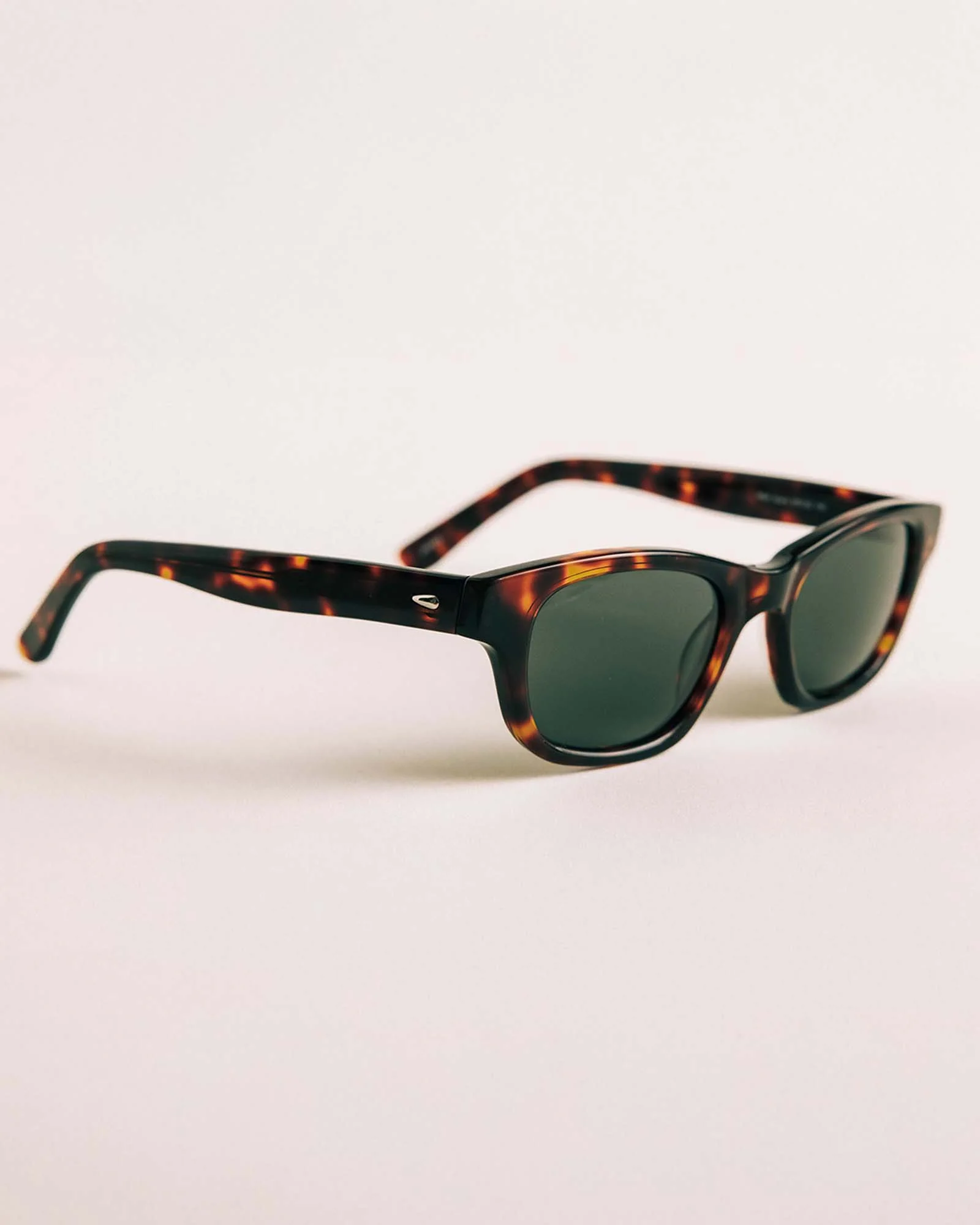 The Sergio in Demi Amber - Image 4