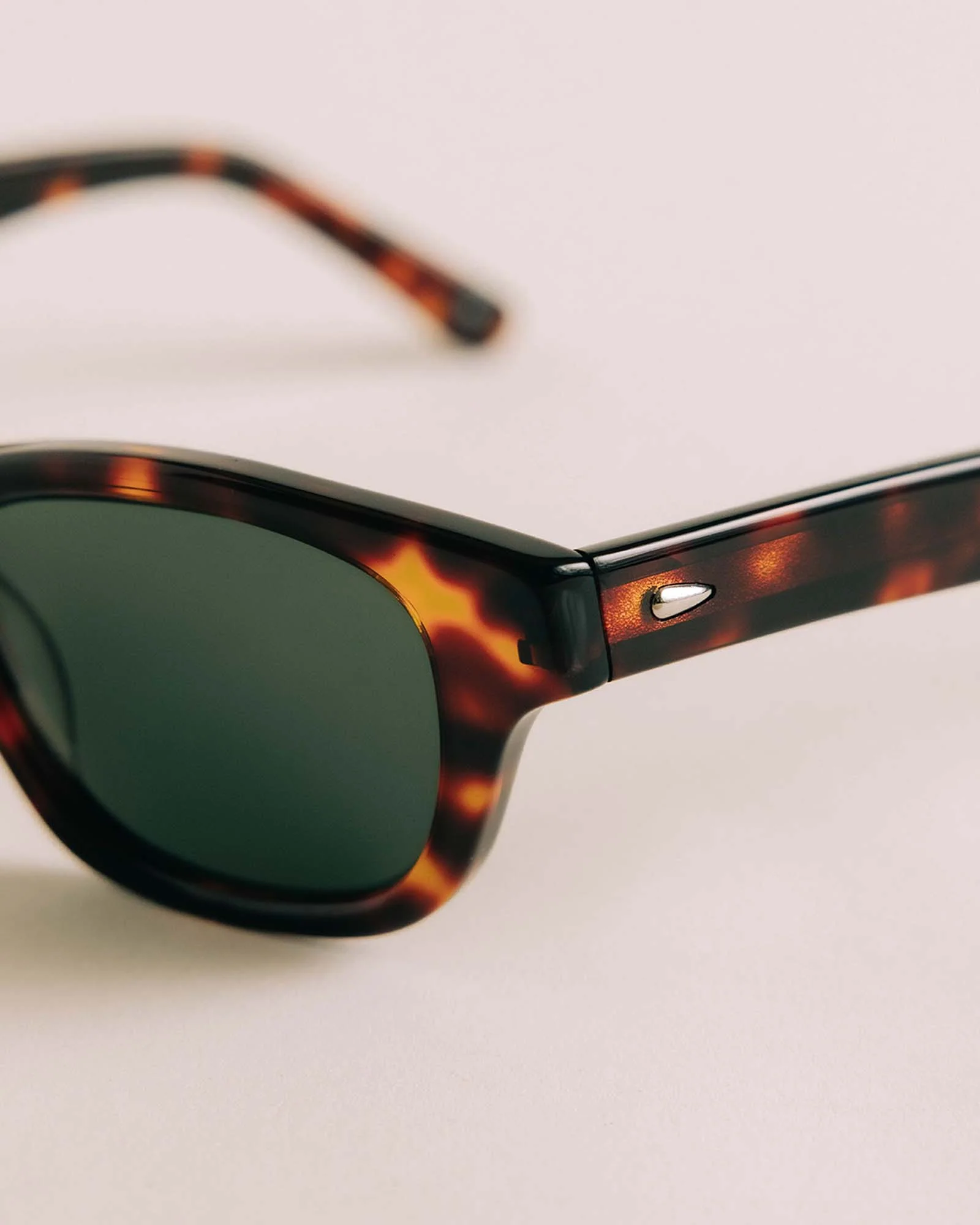 The Sergio in Demi Amber - Image 8
