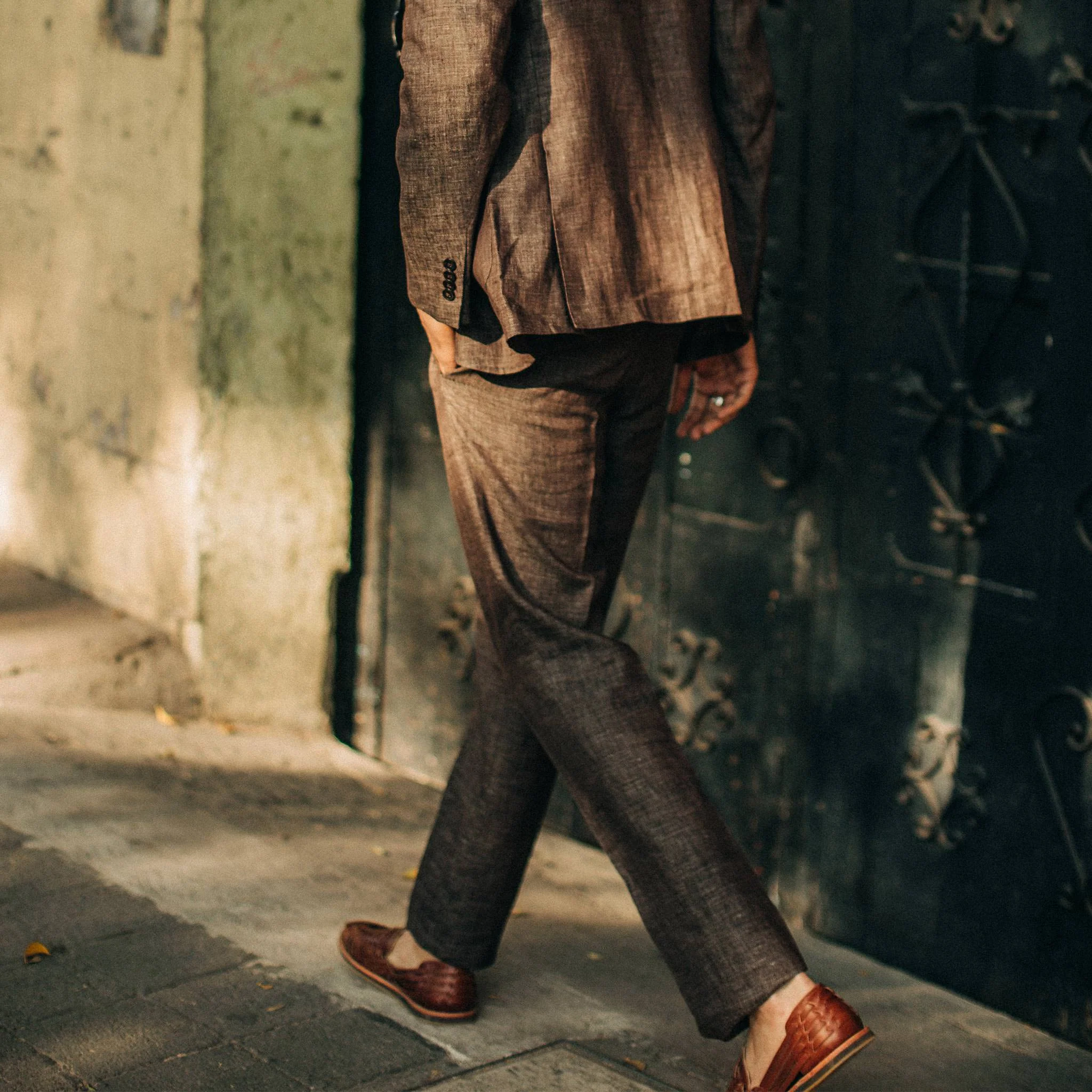 The Sheffield Trouser in Cocoa Linen - Image 4