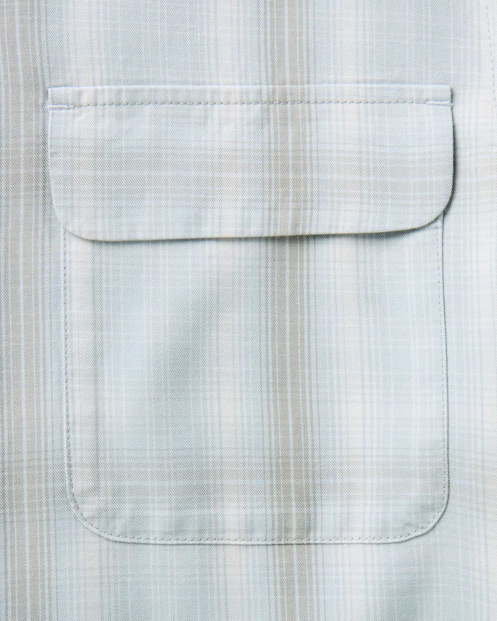 The Shore Shirt in Fog Check Lyocell - Image 6