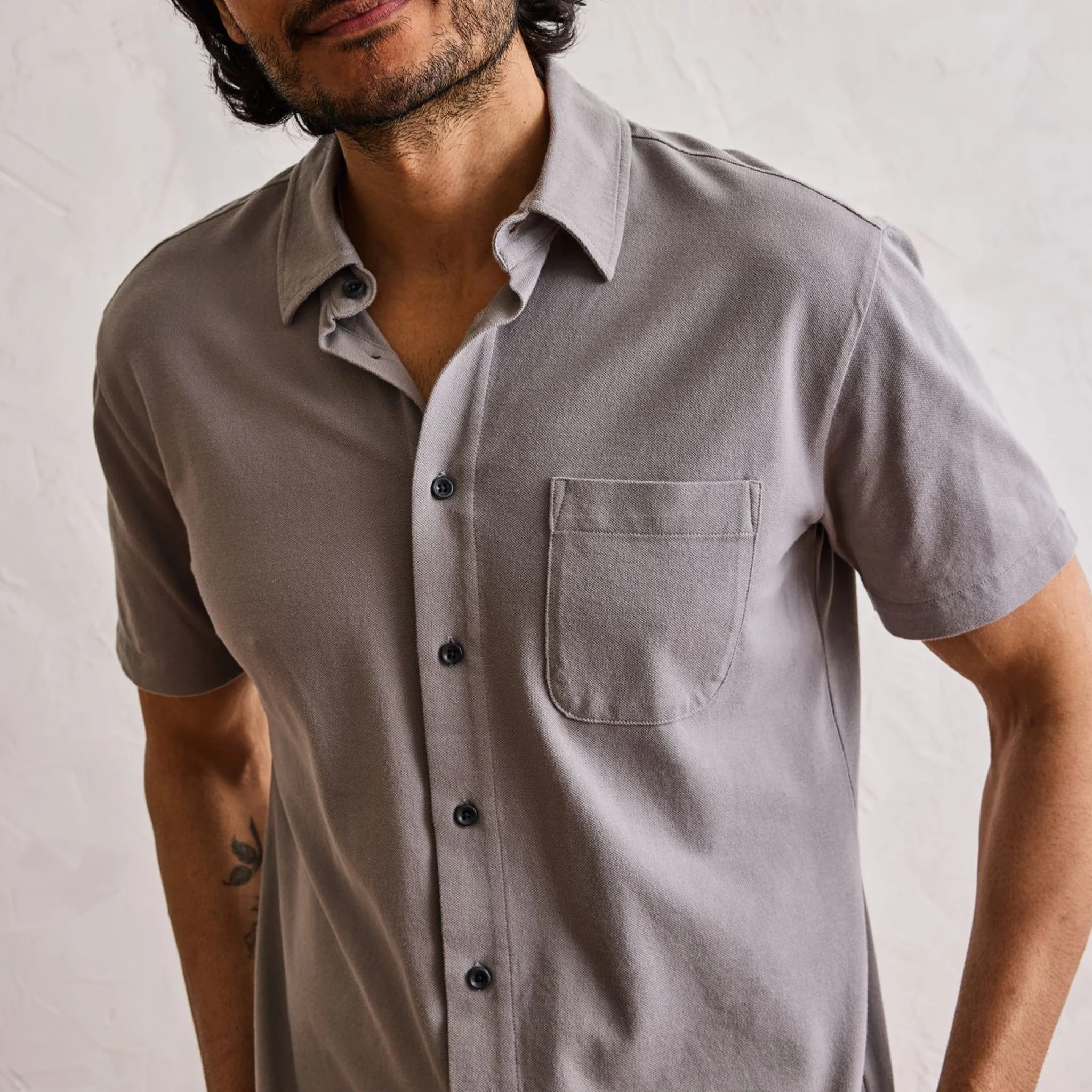 The Short Sleeve California in Steeple Grey Pique - Image 3