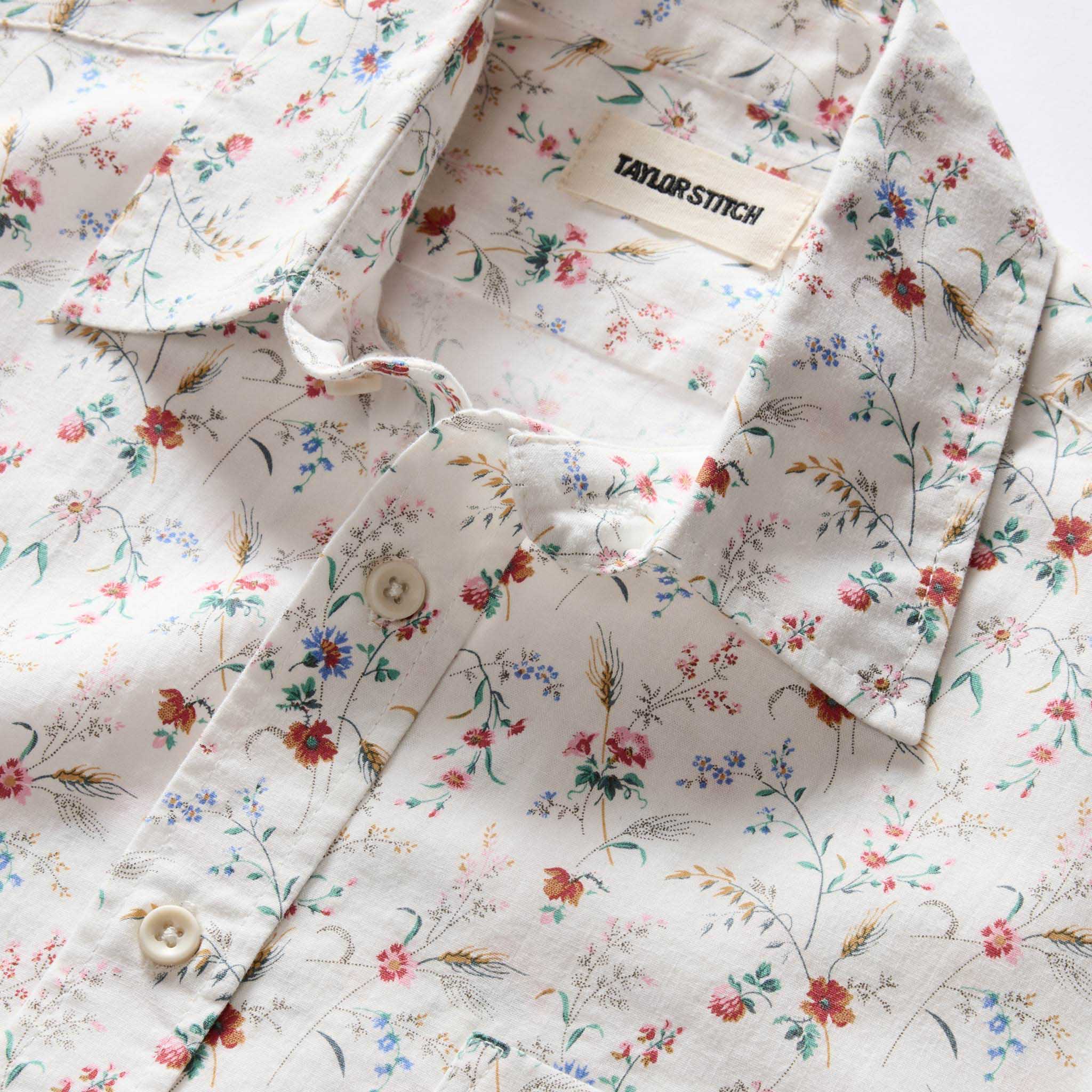 The Short Sleeve California in Vintage Botanical - Image 5