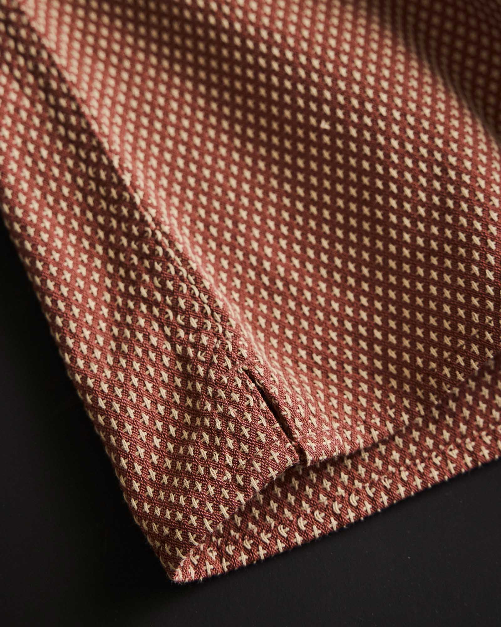 The Conrad Shirt in Fired Brick Dobby - Image 7