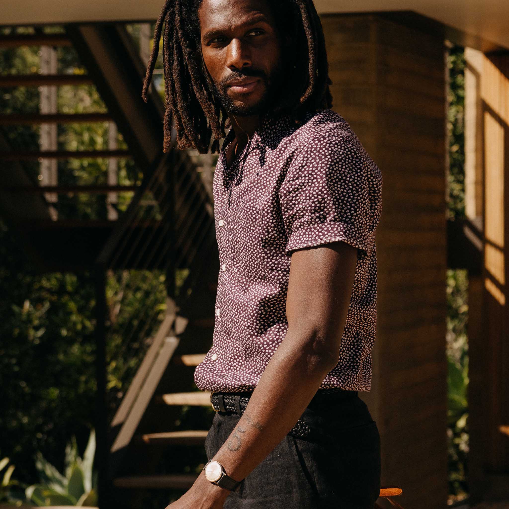 The Short Sleeve Hawthorne in Port Shell - Image 4