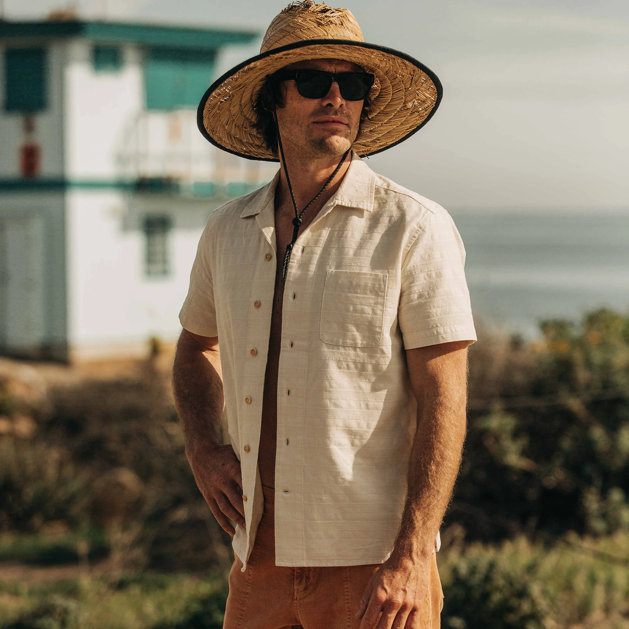The Short Sleeve Hawthorne in Sand - Image 2