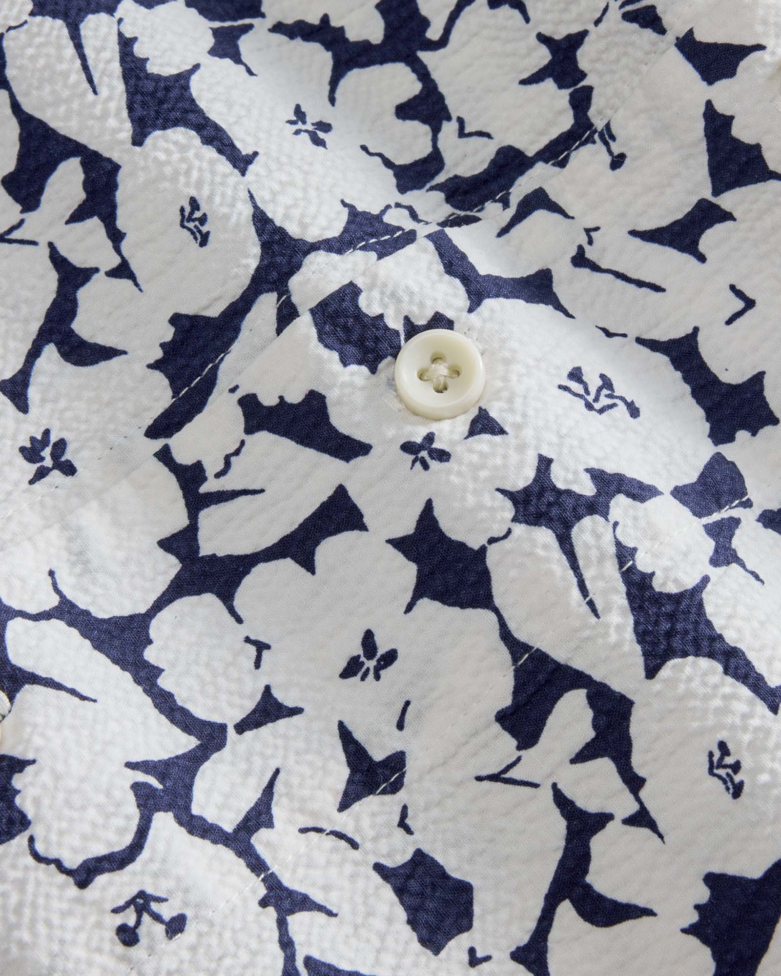 The Hawthorne Shirt in Shadow Floral - Image 6