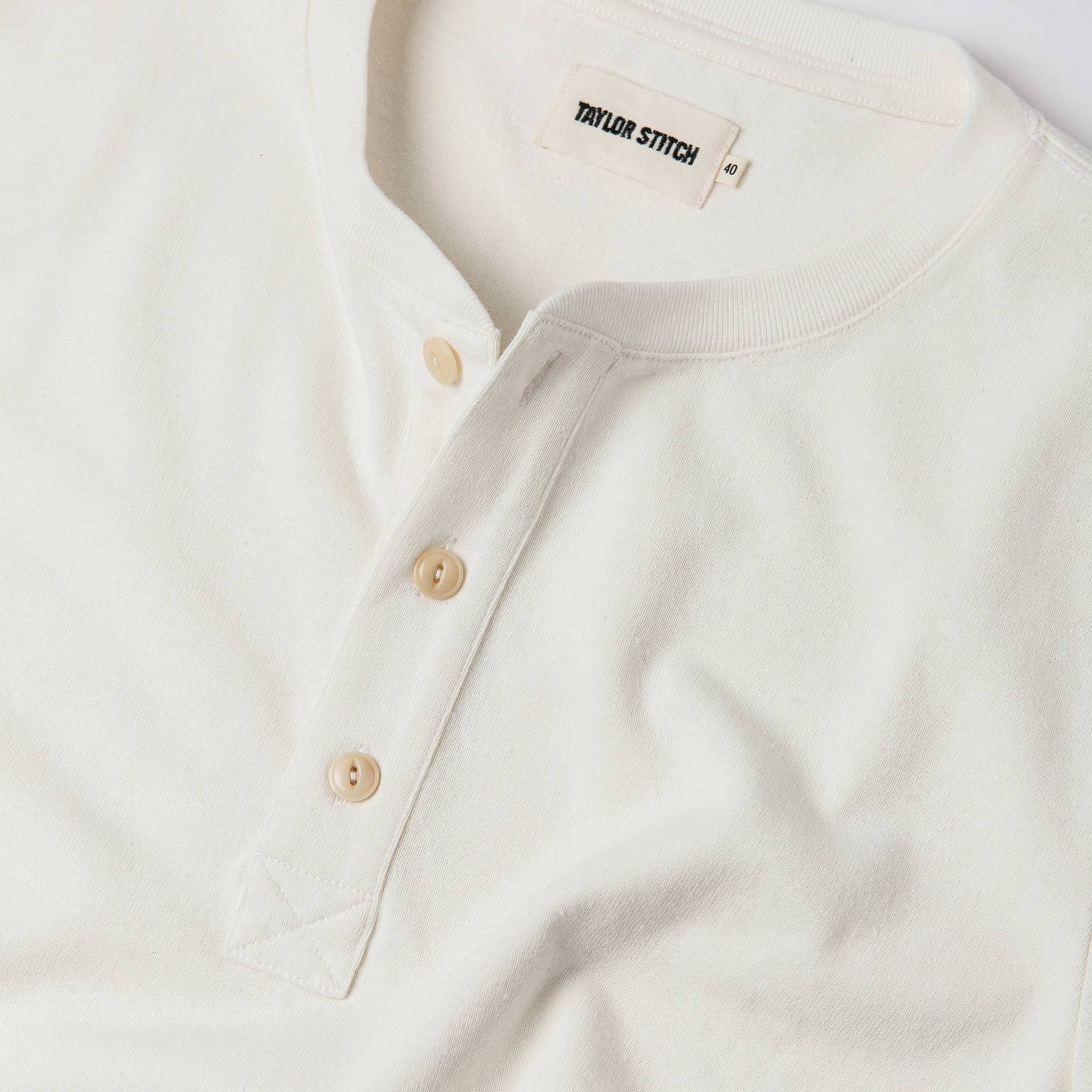 The Short Sleeve Heavy Bag Henley in Natural - Image 5