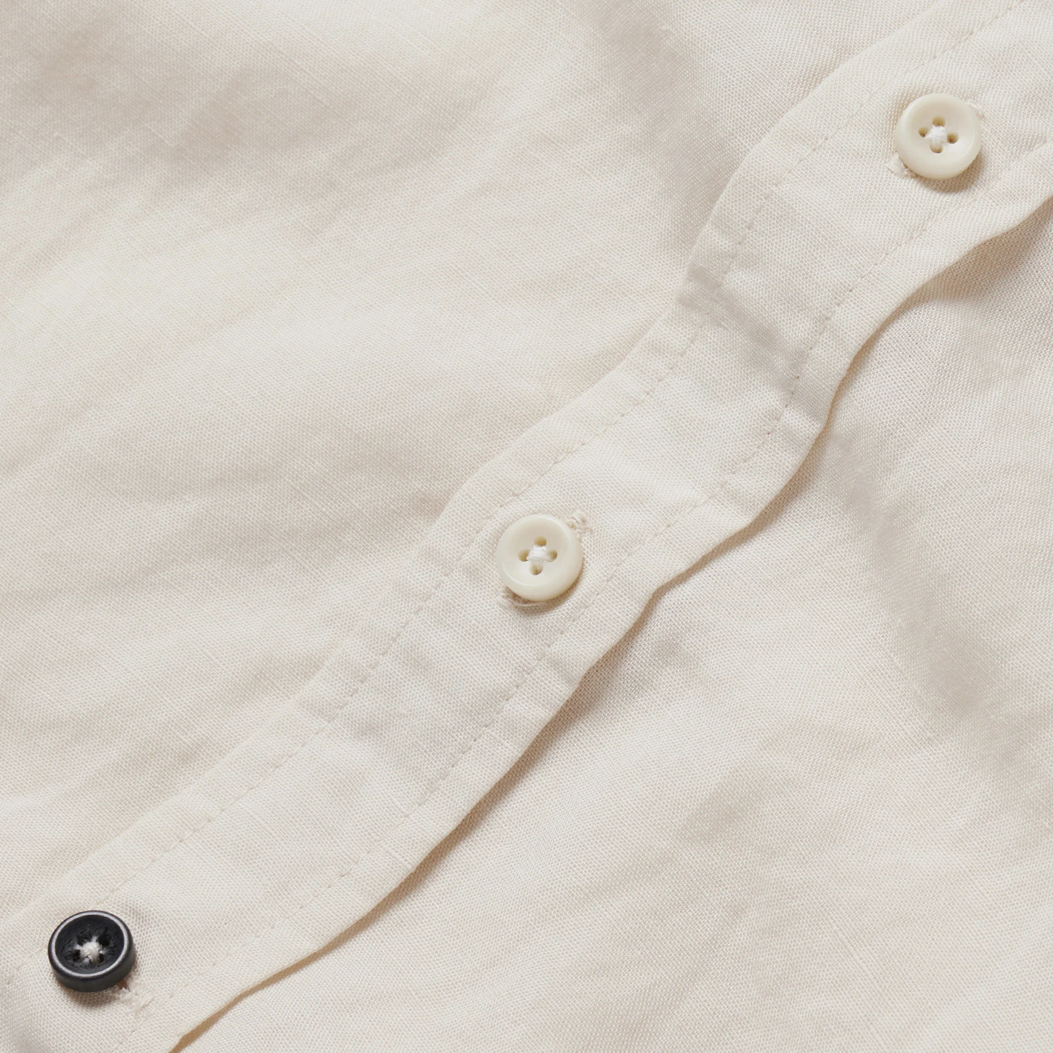 The Short Sleeve Jack in Natural and Espresso - Image 7