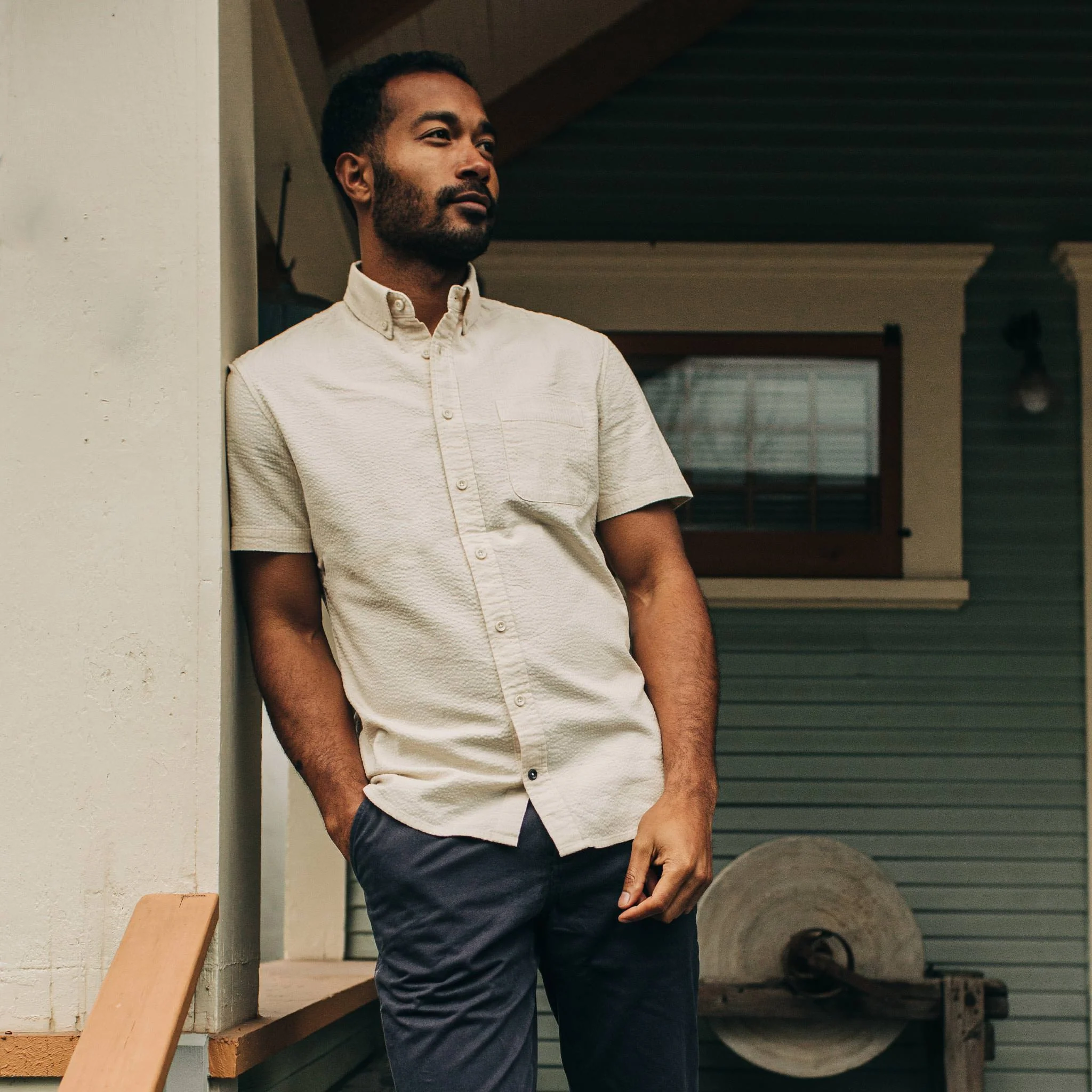 The Short Sleeve Jack in Natural Seersucker - Image 2