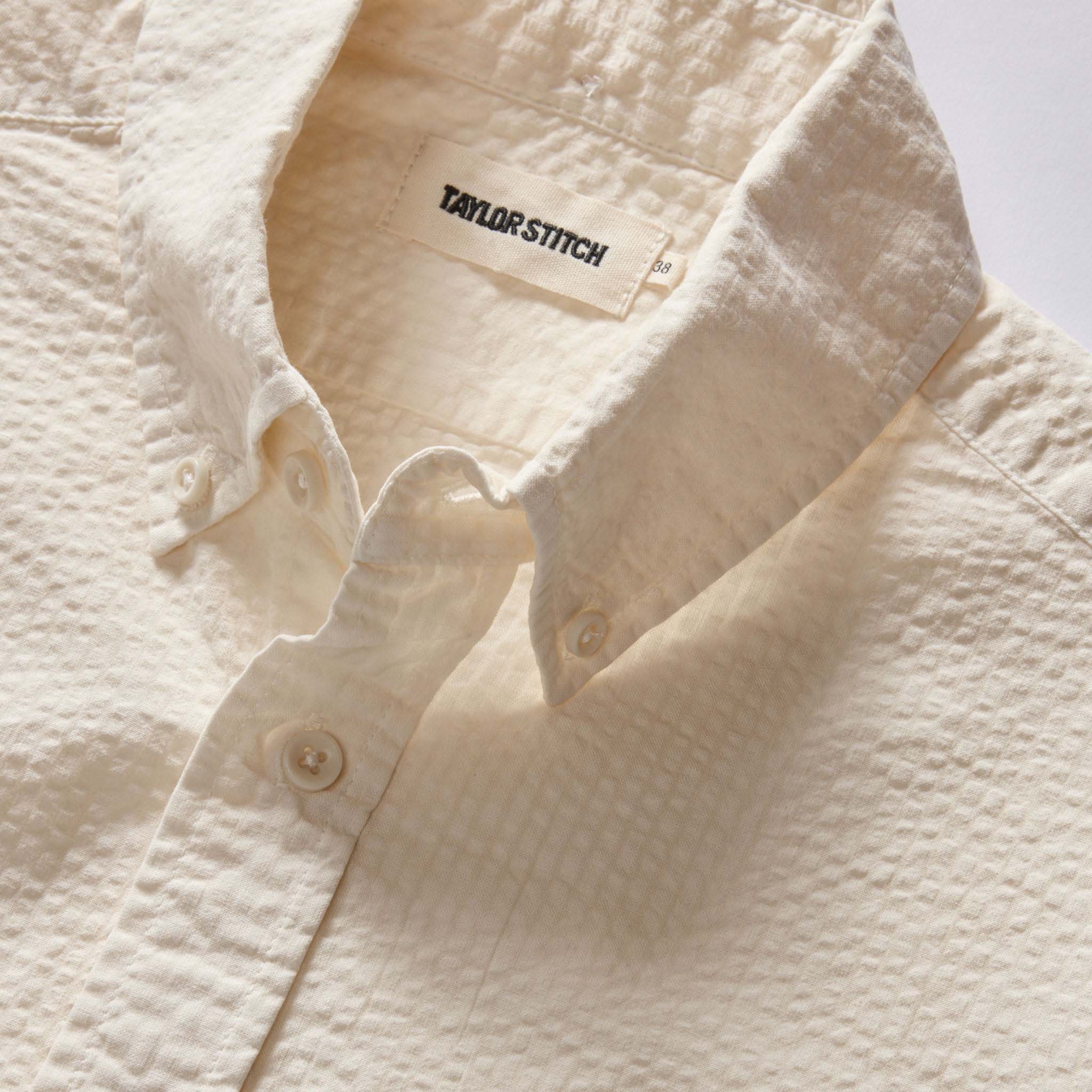 The Short Sleeve Jack in Natural Seersucker - Image 6