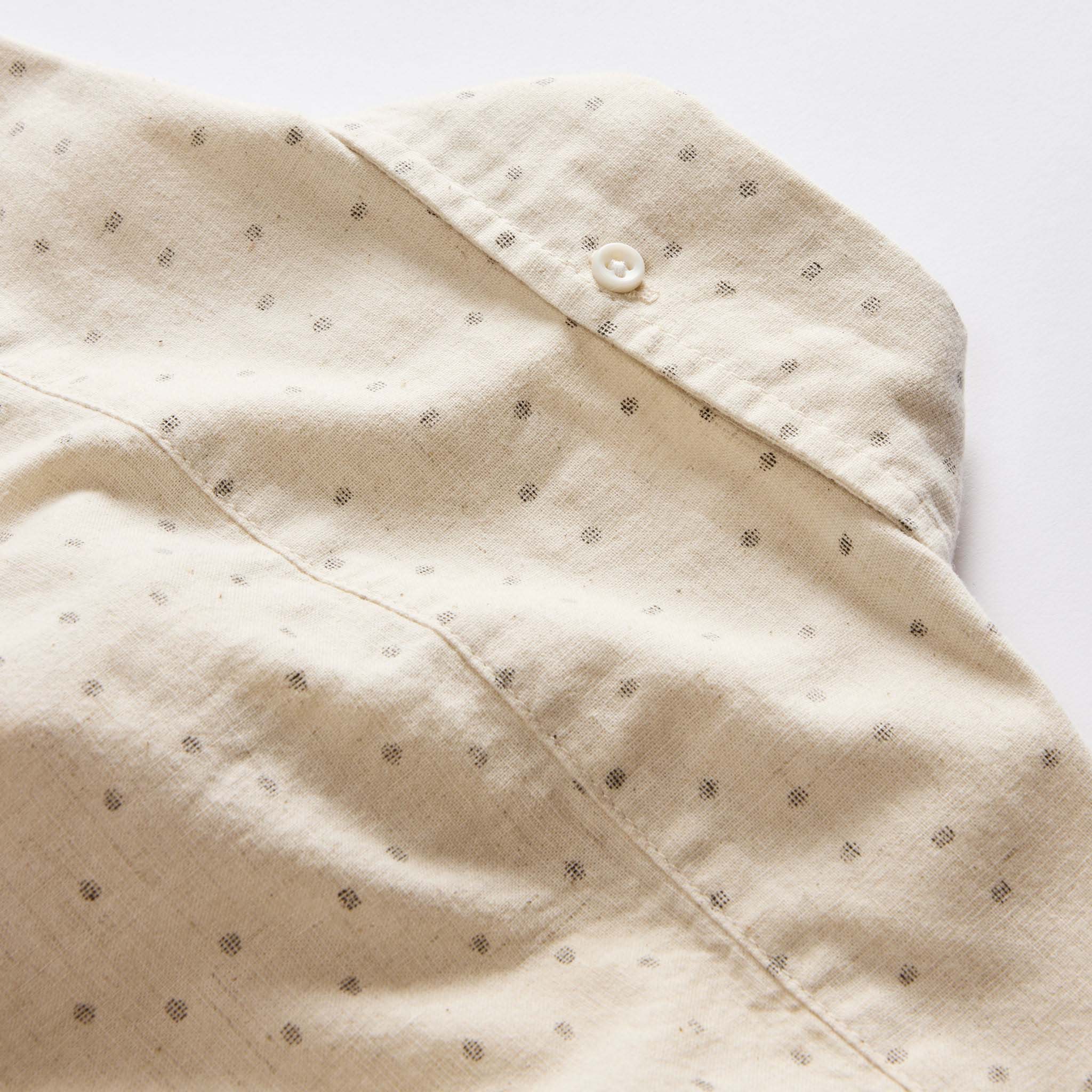 The Short Sleeve Jack in Heather Oat Dot - Image 5