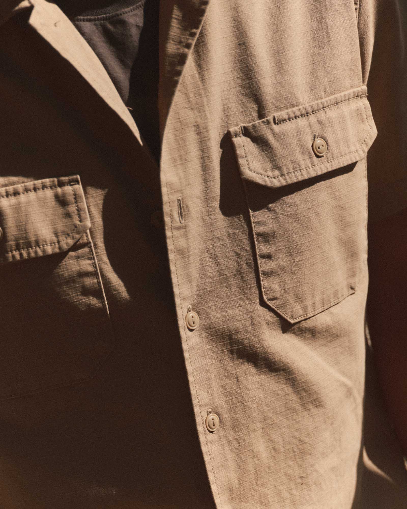 The Short Sleeve Mechanic Shirt in Khaki Ripstop - Image 4