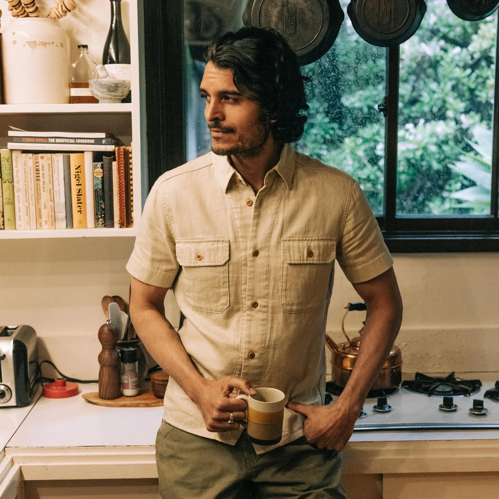 The Short Sleeve Officer Shirt in Dune Double Cloth - Image 2