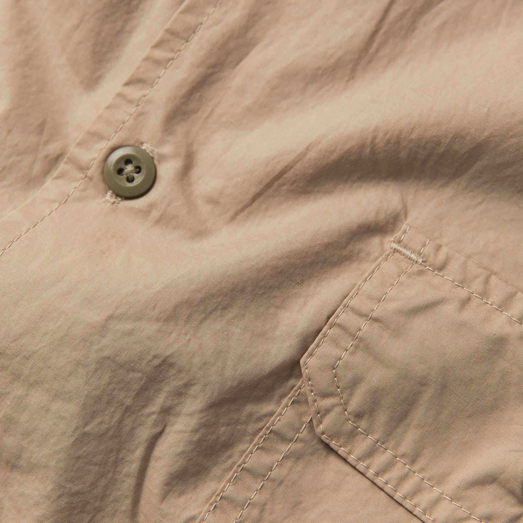 The Short Sleeve Officer Shirt in Khaki - Image 7