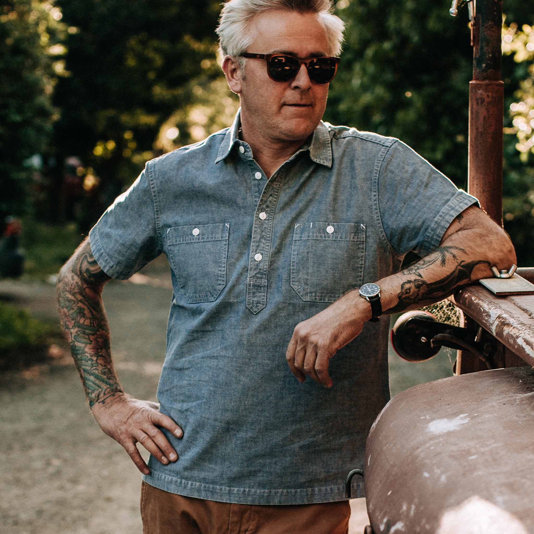 The Short Sleeve Popover in Blue Chambray - Image 3