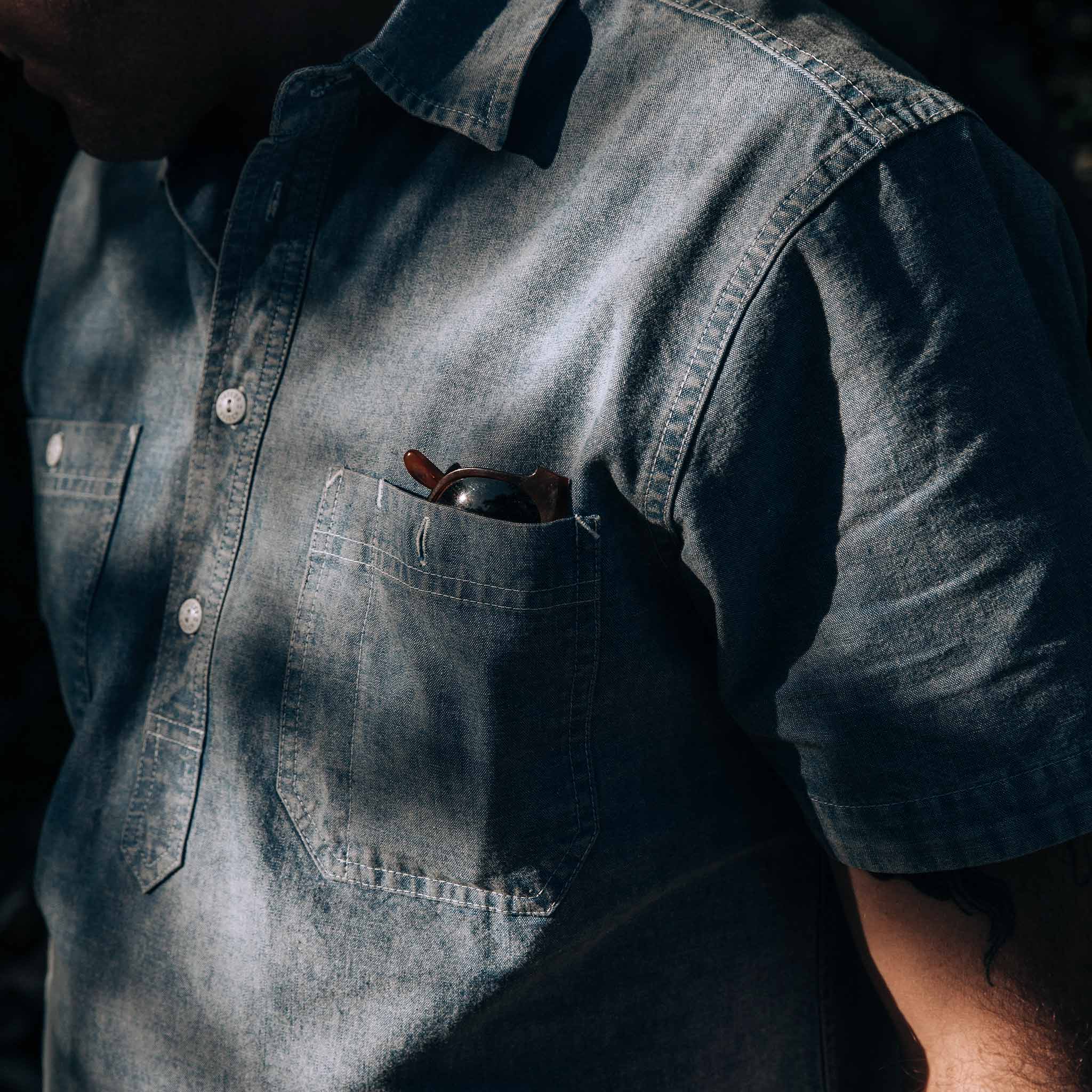 The Short Sleeve Popover in Blue Chambray - Image 4