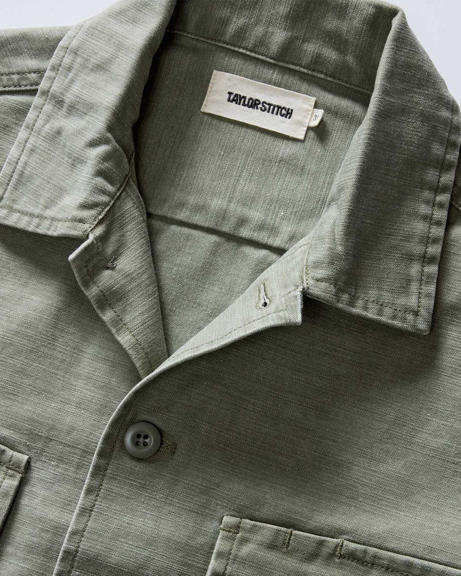 The Short Sleeve Surplus Shirt in Field Olive Reverse Sateen - Image 5